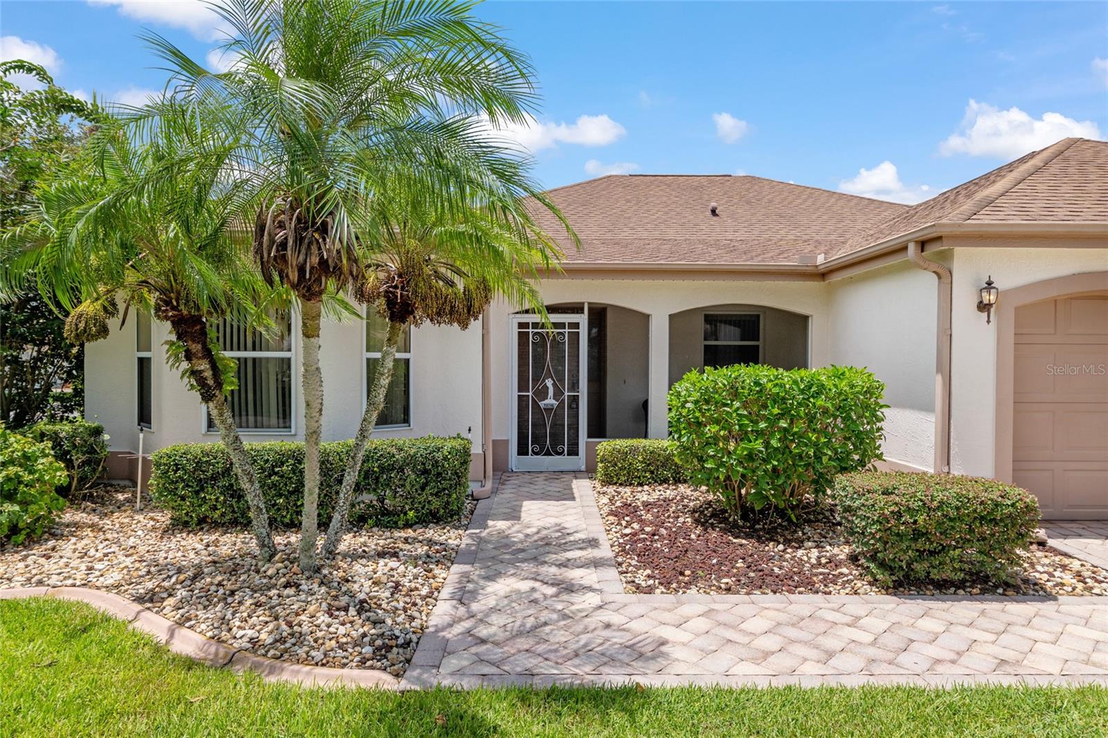 Image 7 of 76 For 702 Melendez Way