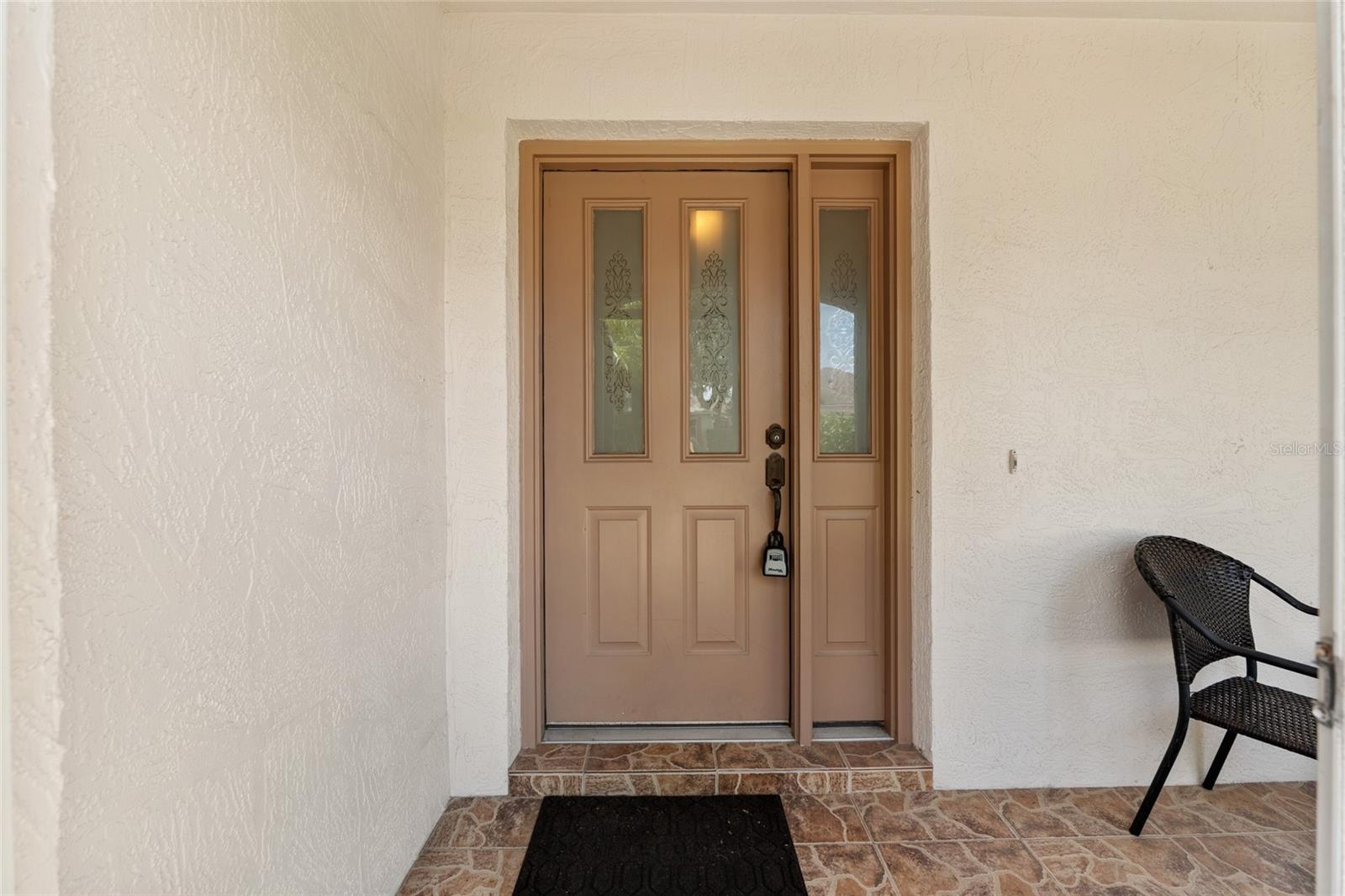 Image 9 of 76 For 702 Melendez Way