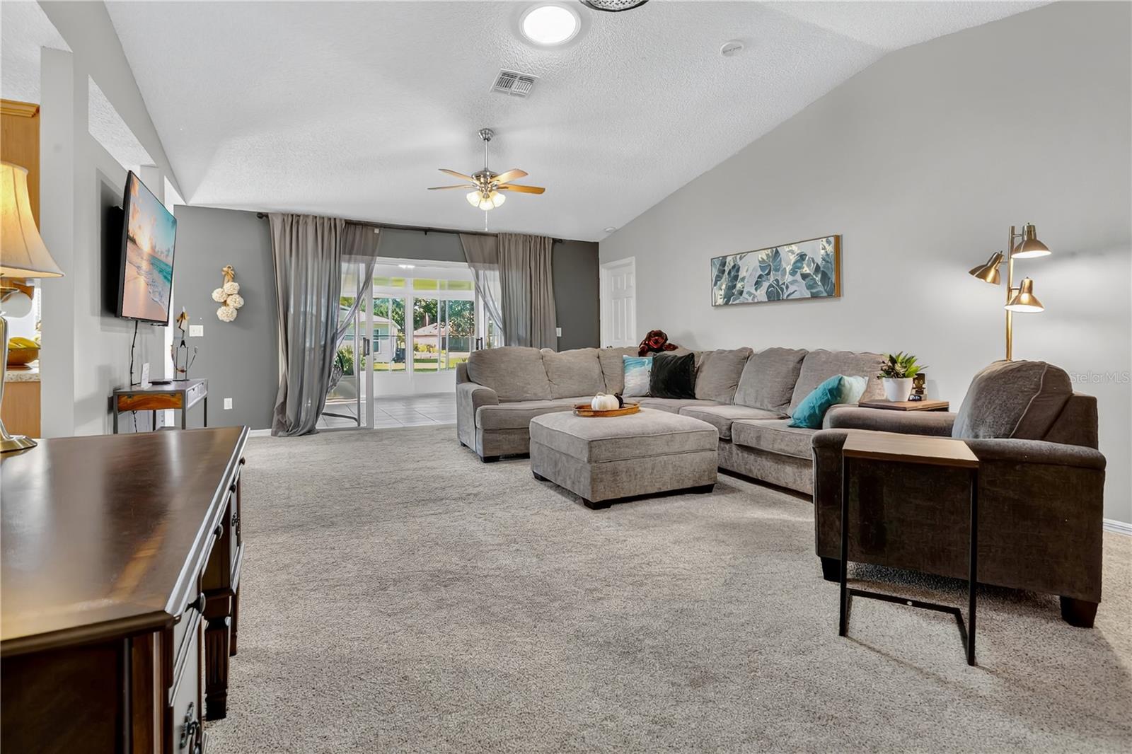 Image 6 of 46 For 32805 Oak Park Drive