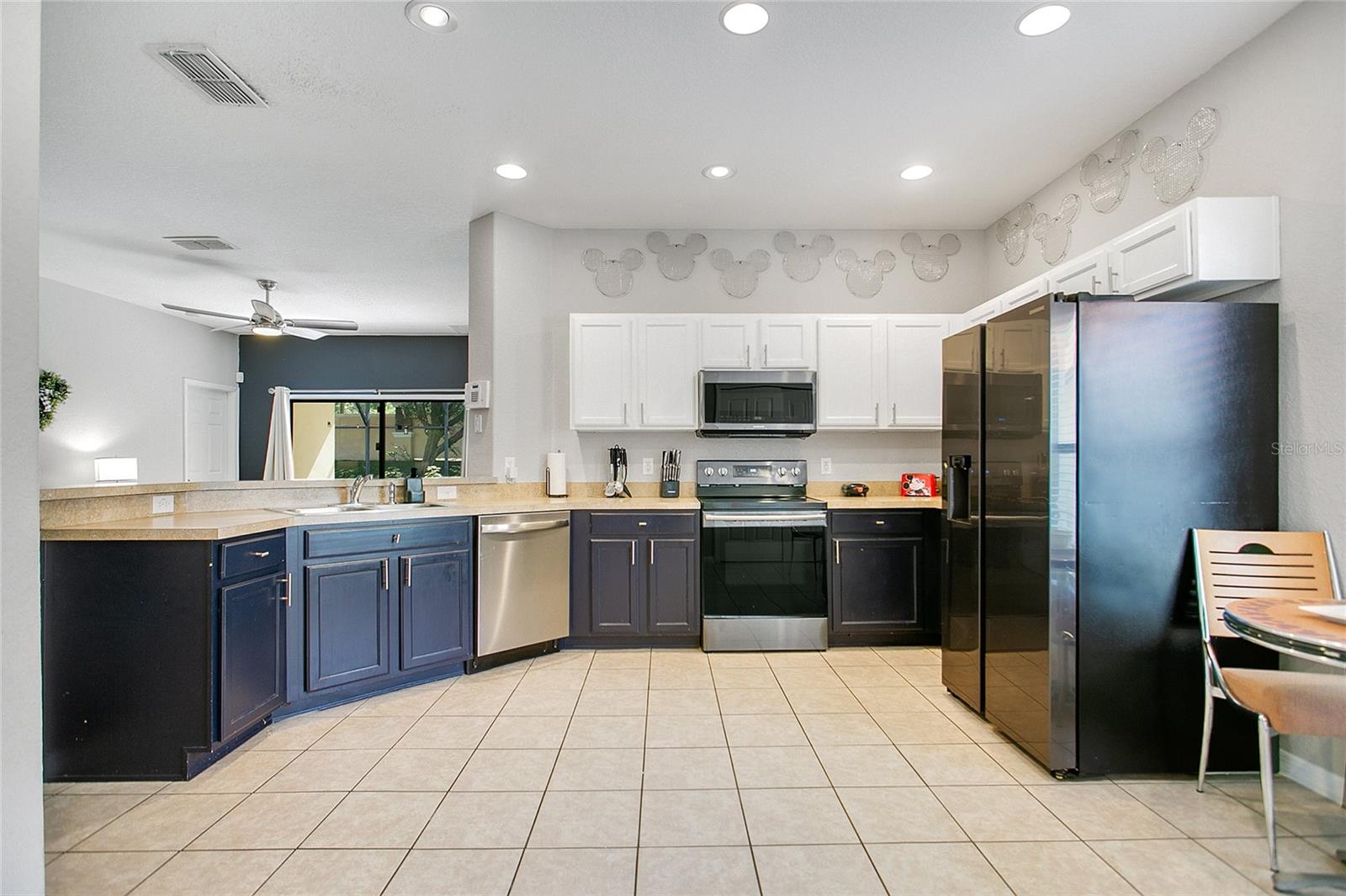 Image 11 of 36 For 2811 Roccella Court