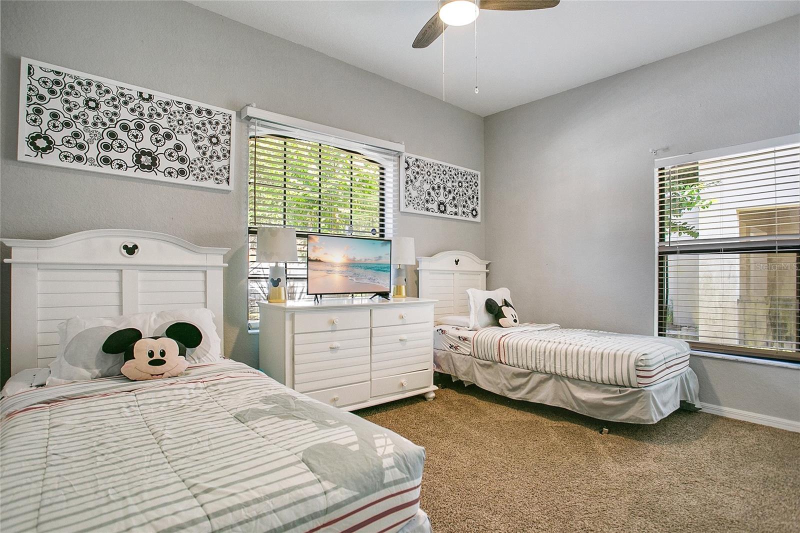 Image 23 of 36 For 2811 Roccella Court