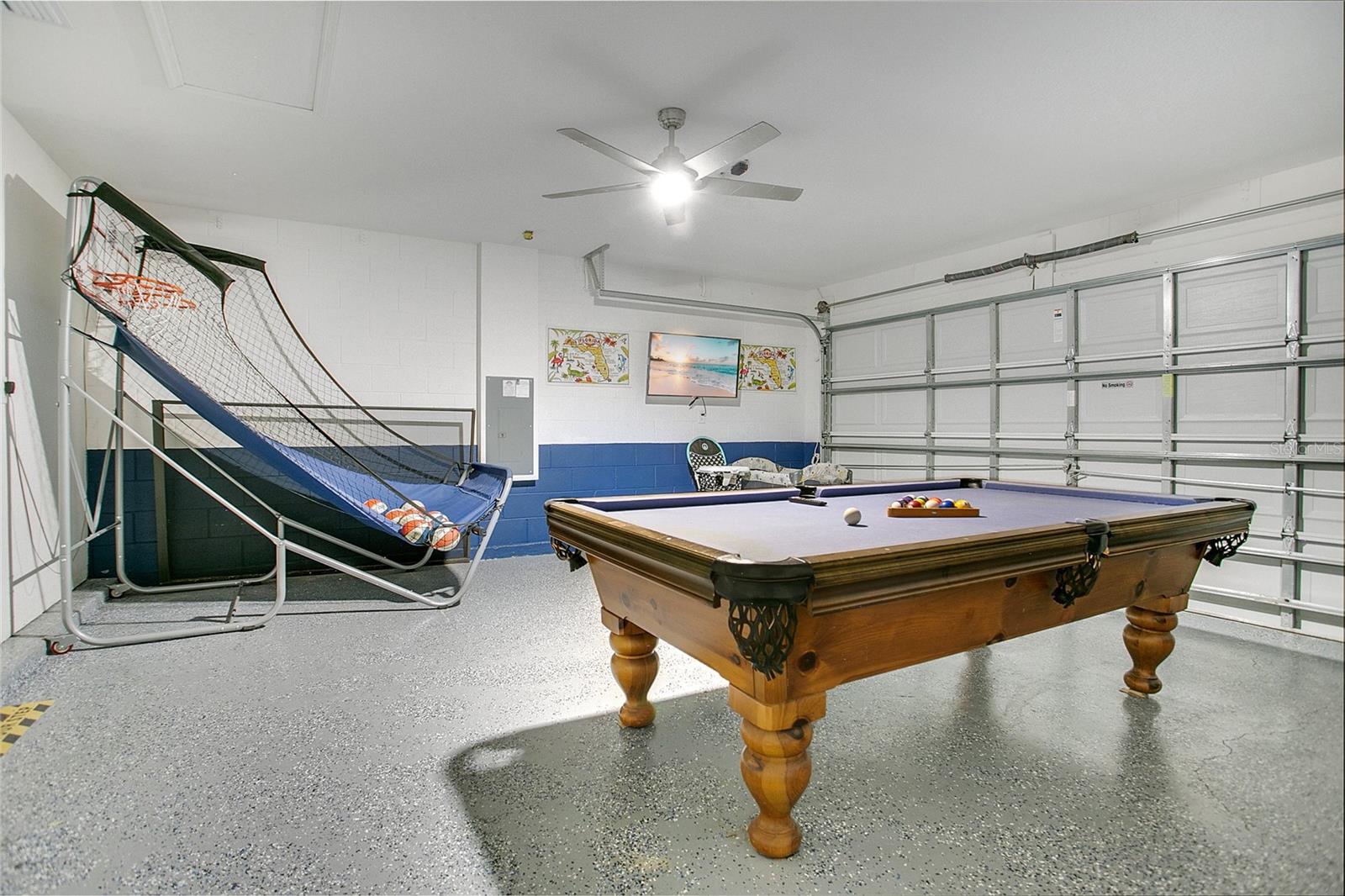 Image 25 of 36 For 2811 Roccella Court