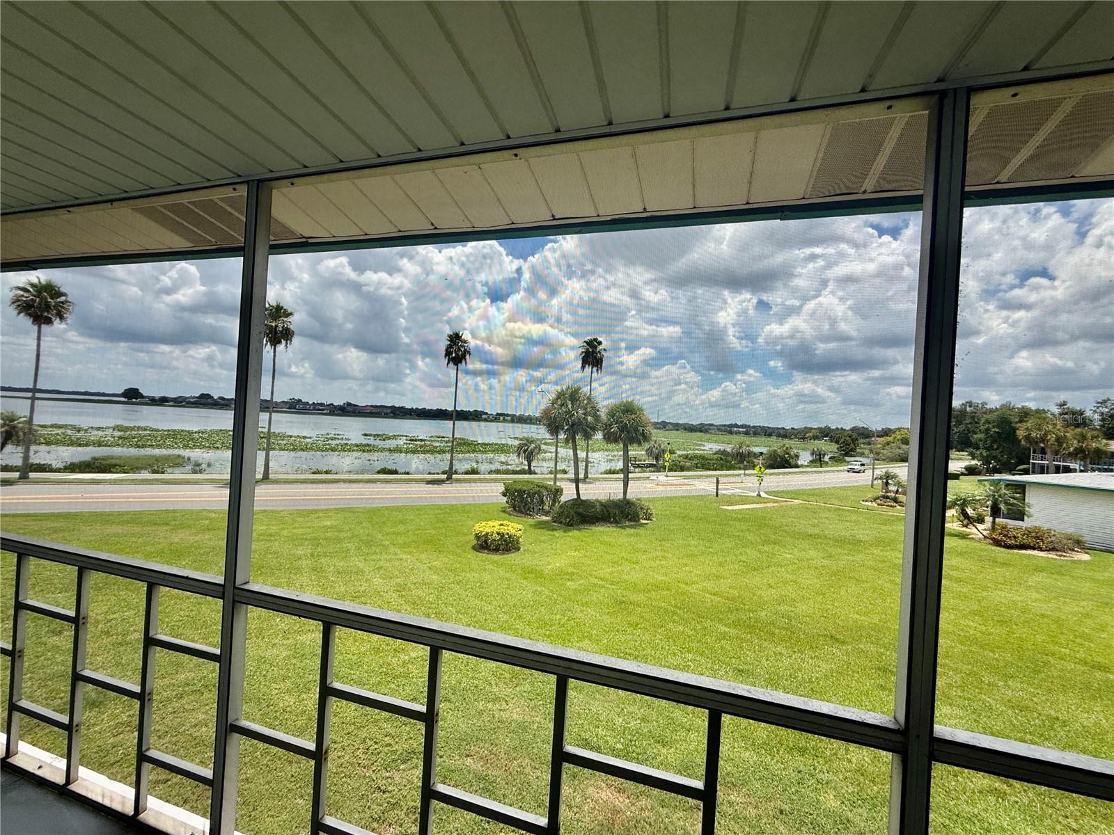 Image 15 of 22 For 1600 Lake Parker Drive A23