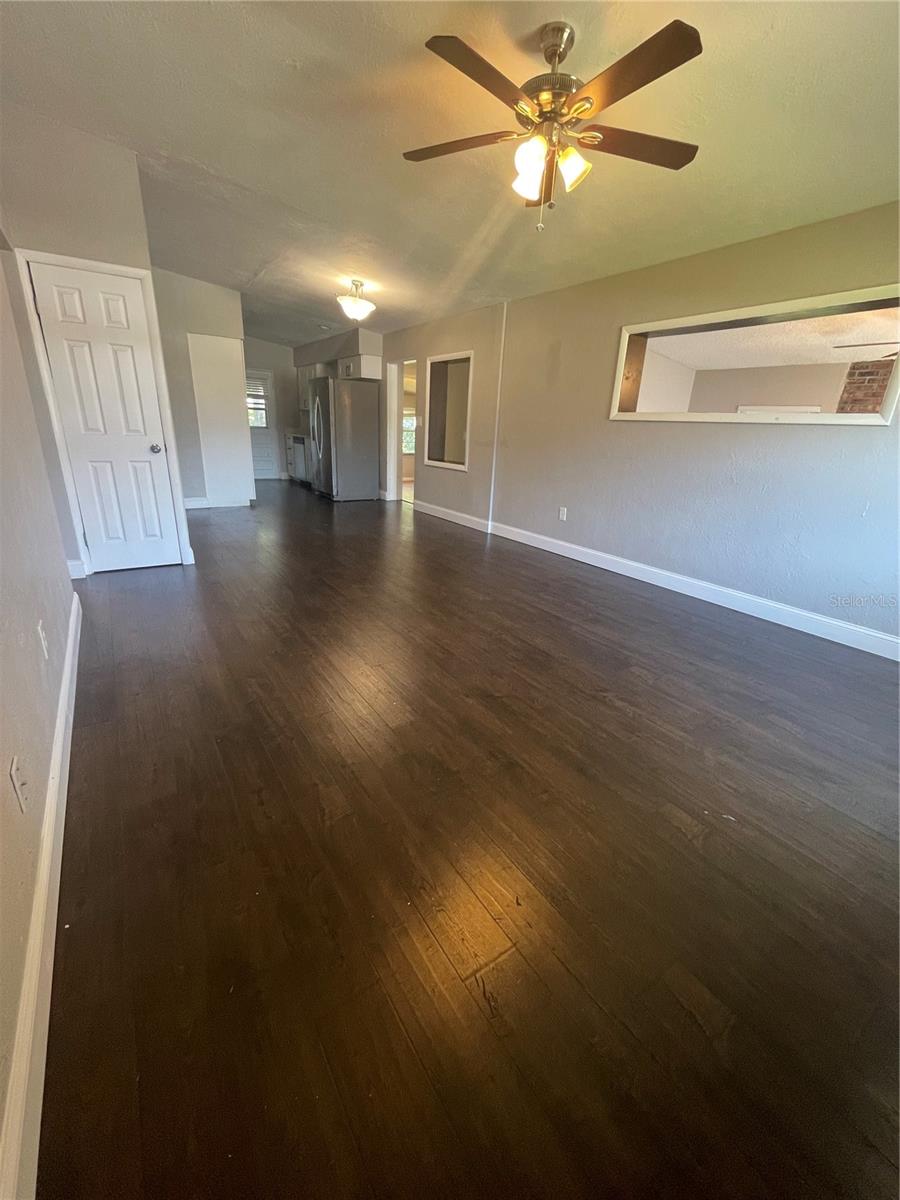 Image 3 of 16 For 4200 Kildaire Avenue