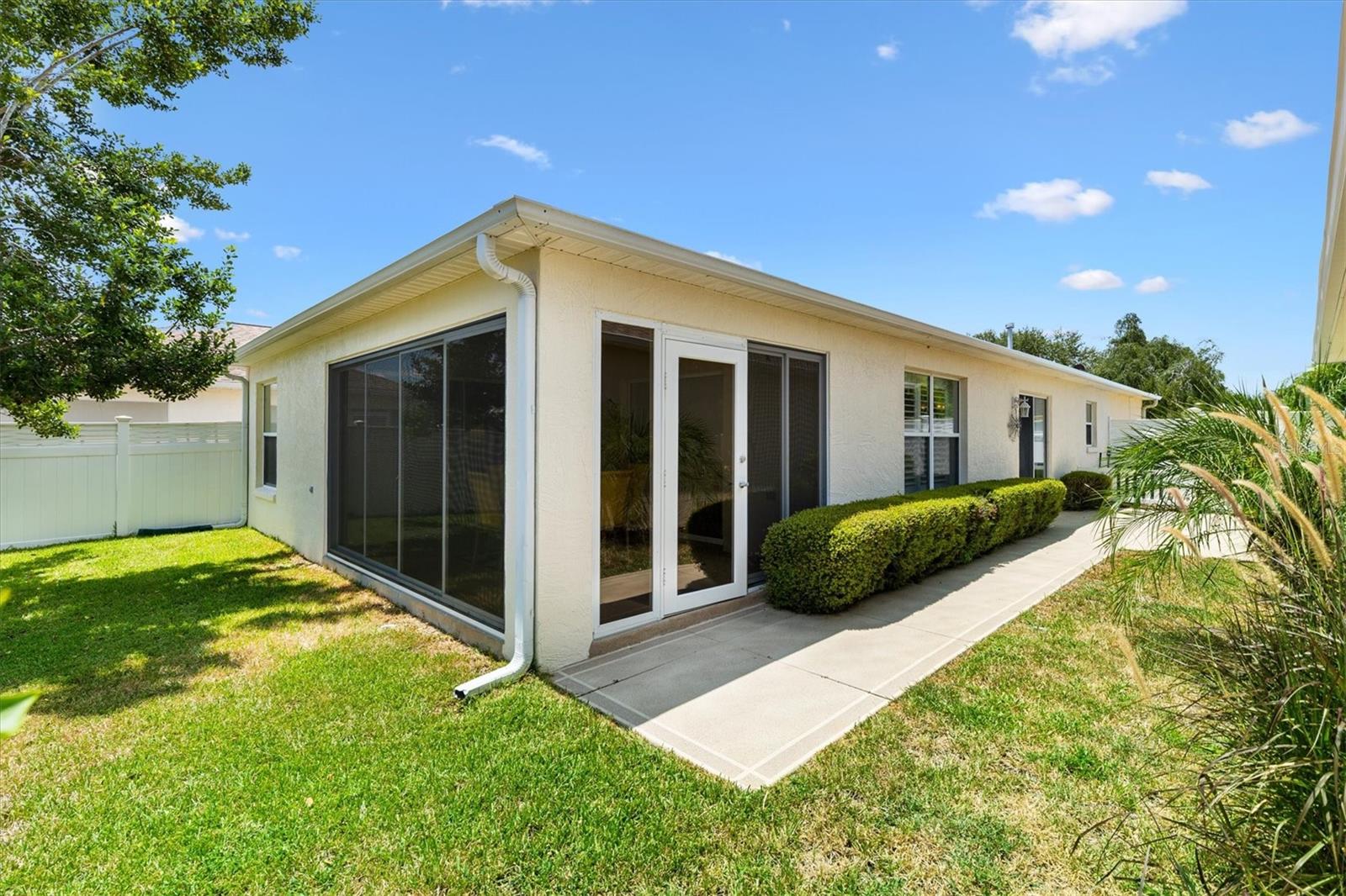 Image 29 of 39 For 16615 85th Langham Court