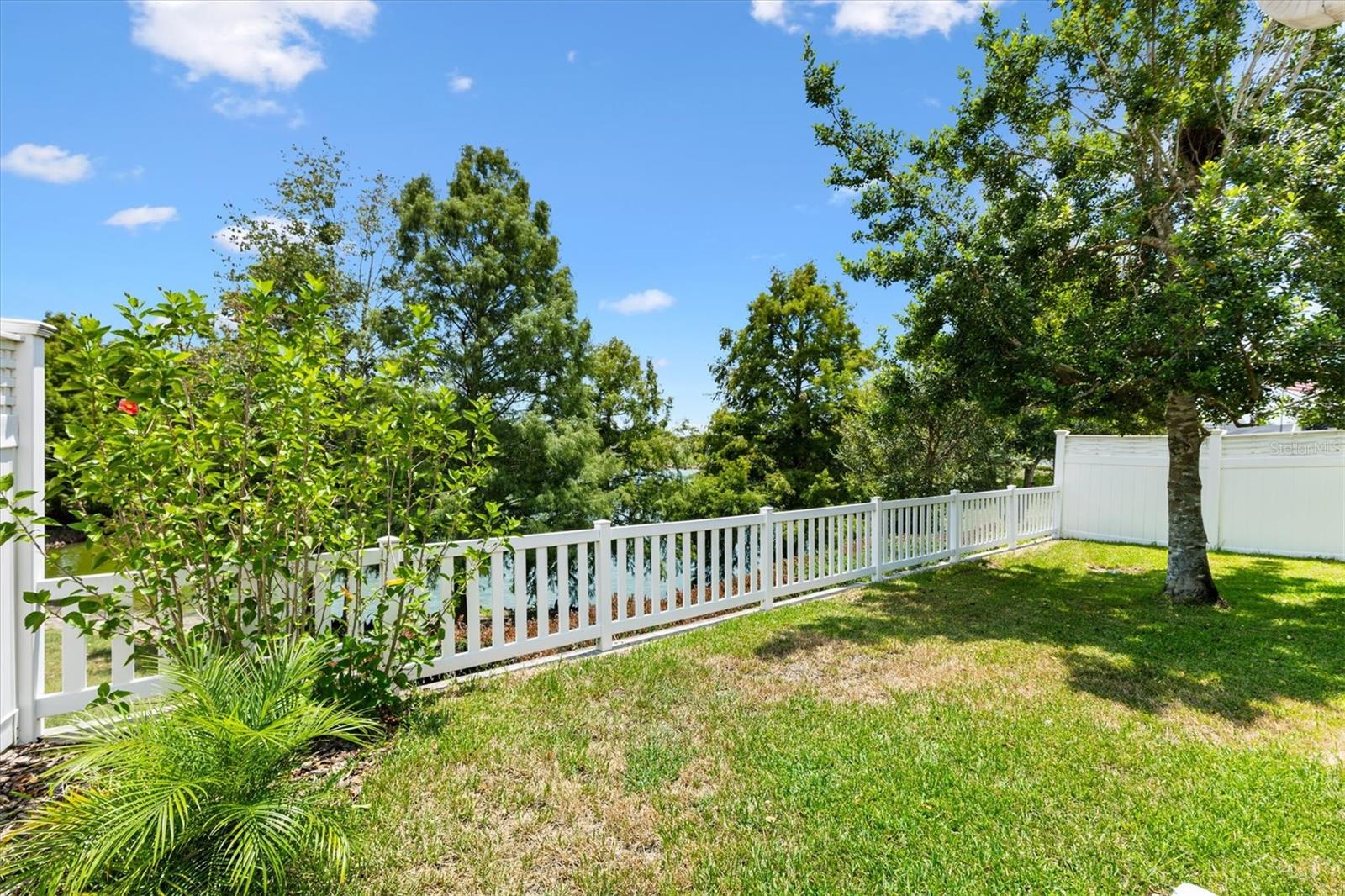 Image 32 of 39 For 16615 85th Langham Court