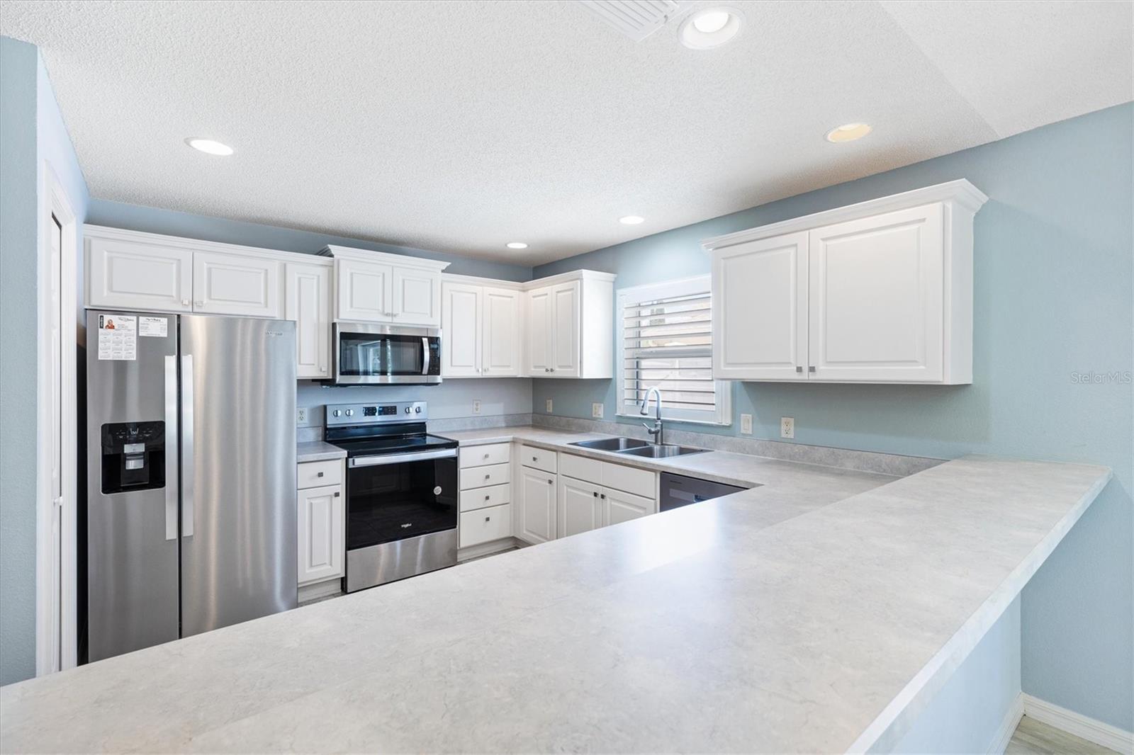 Image 8 of 39 For 16615 85th Langham Court