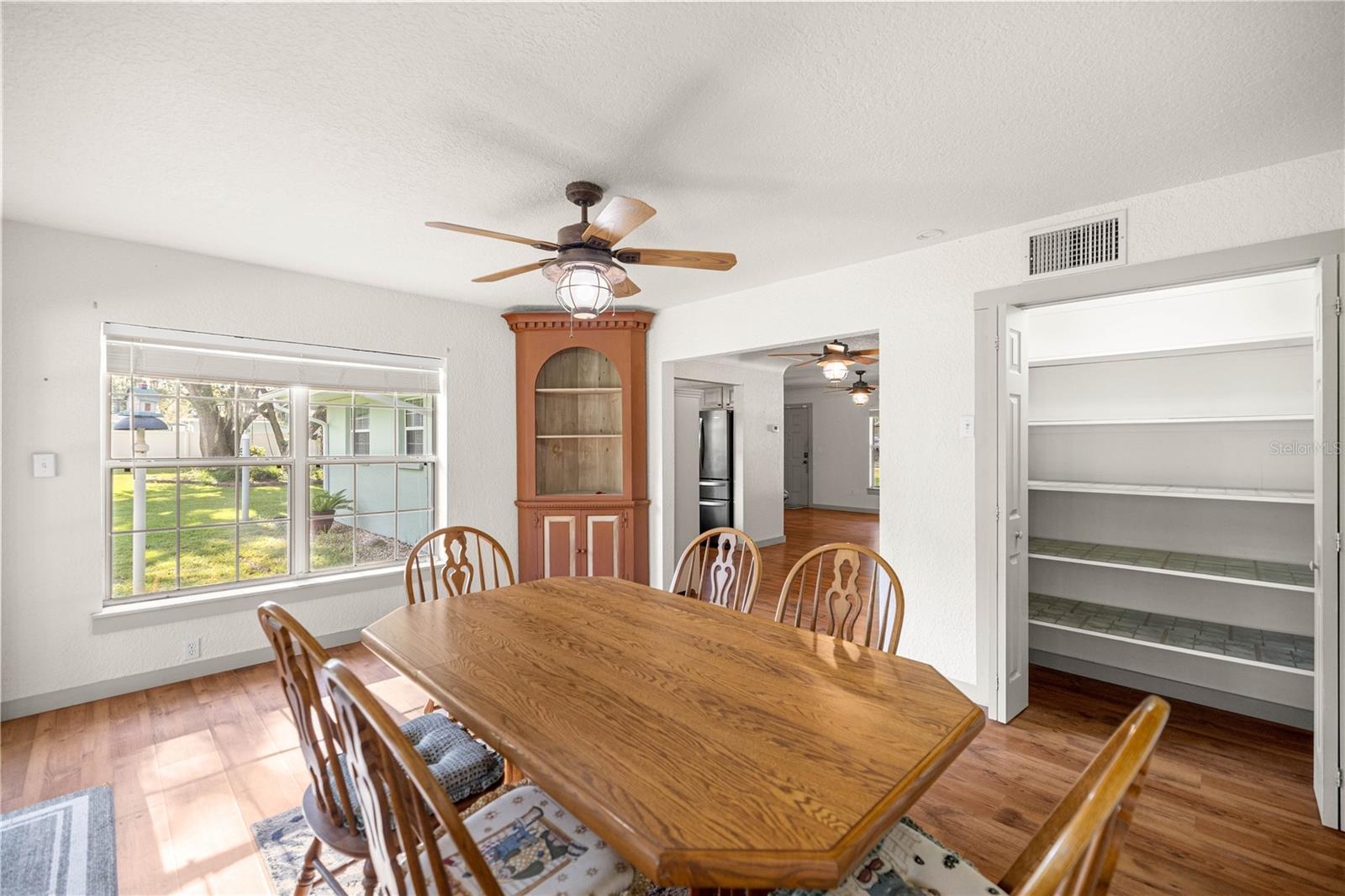Image 11 of 41 For 9415 Green Bay Lane