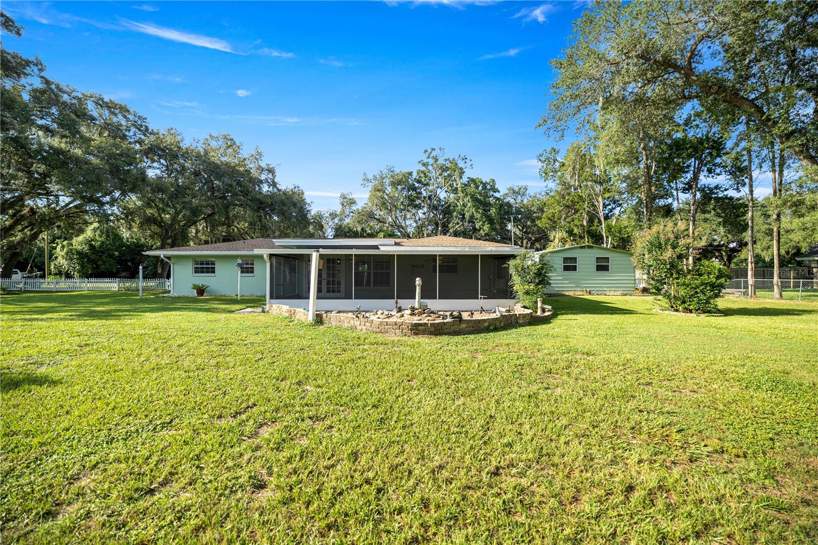 Image 29 of 41 For 9415 Green Bay Lane