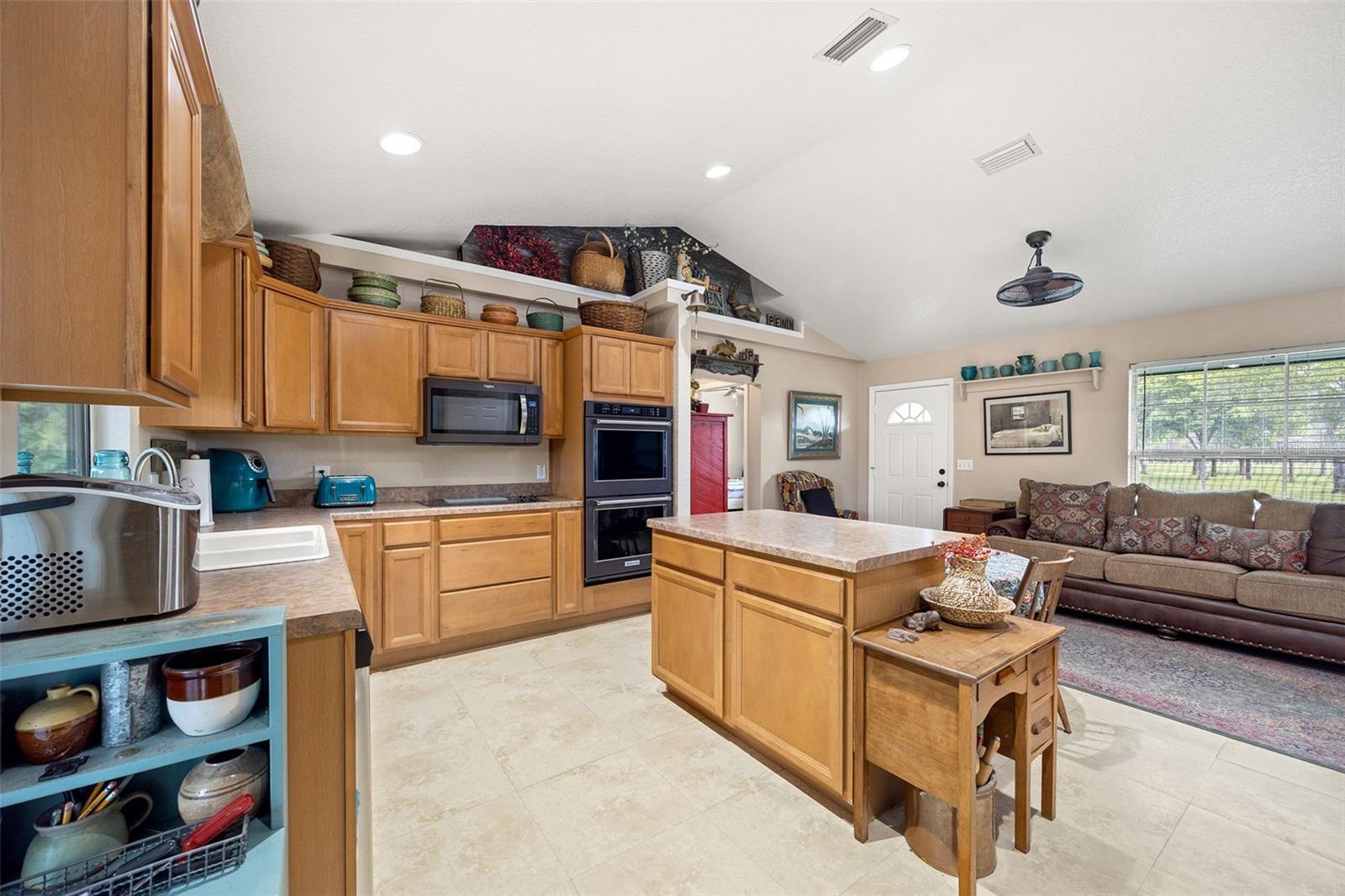 Image 26 of 60 For 7313 Stetson Drive