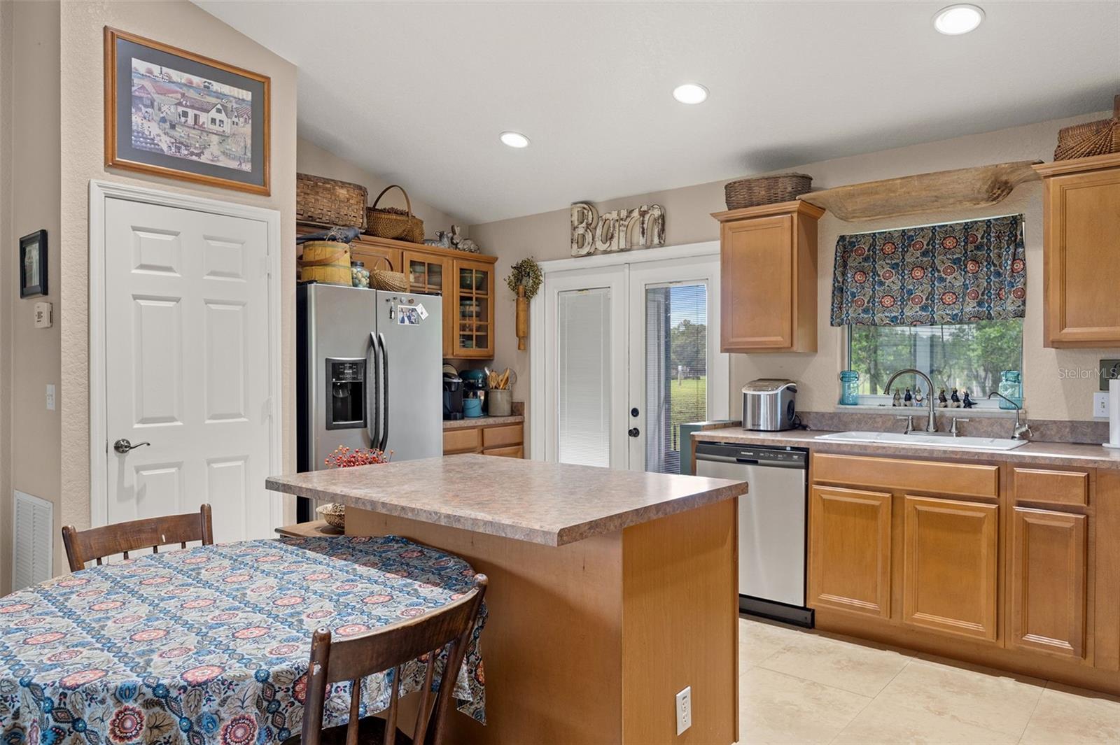 Image 27 of 60 For 7313 Stetson Drive