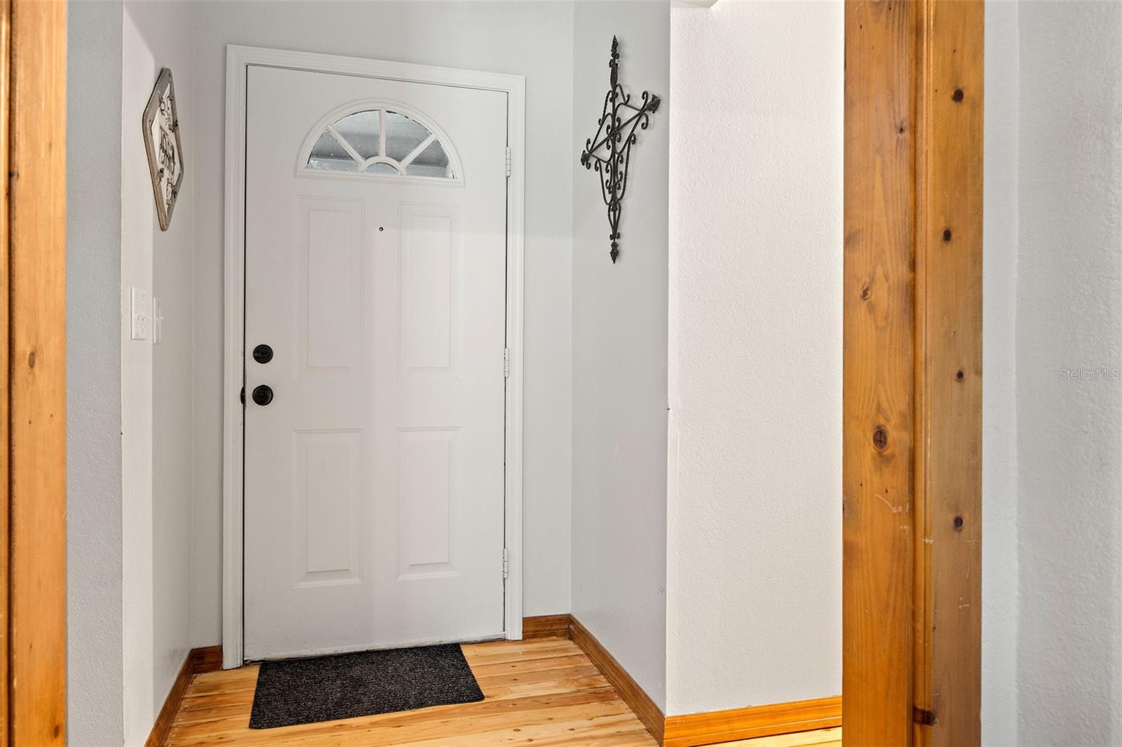 Image 7 of 60 For 7313 Stetson Drive