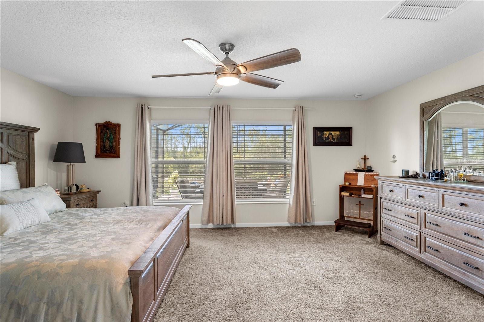 Image 18 of 43 For 71 White Horse Way