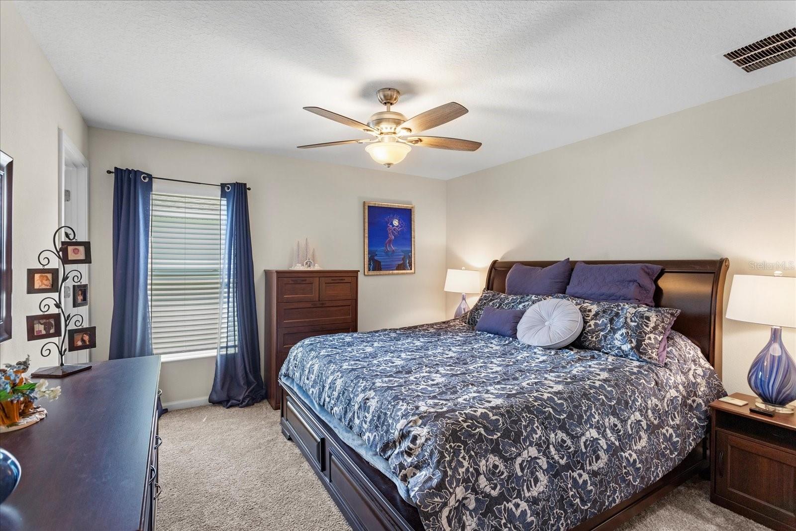 Image 22 of 43 For 71 White Horse Way