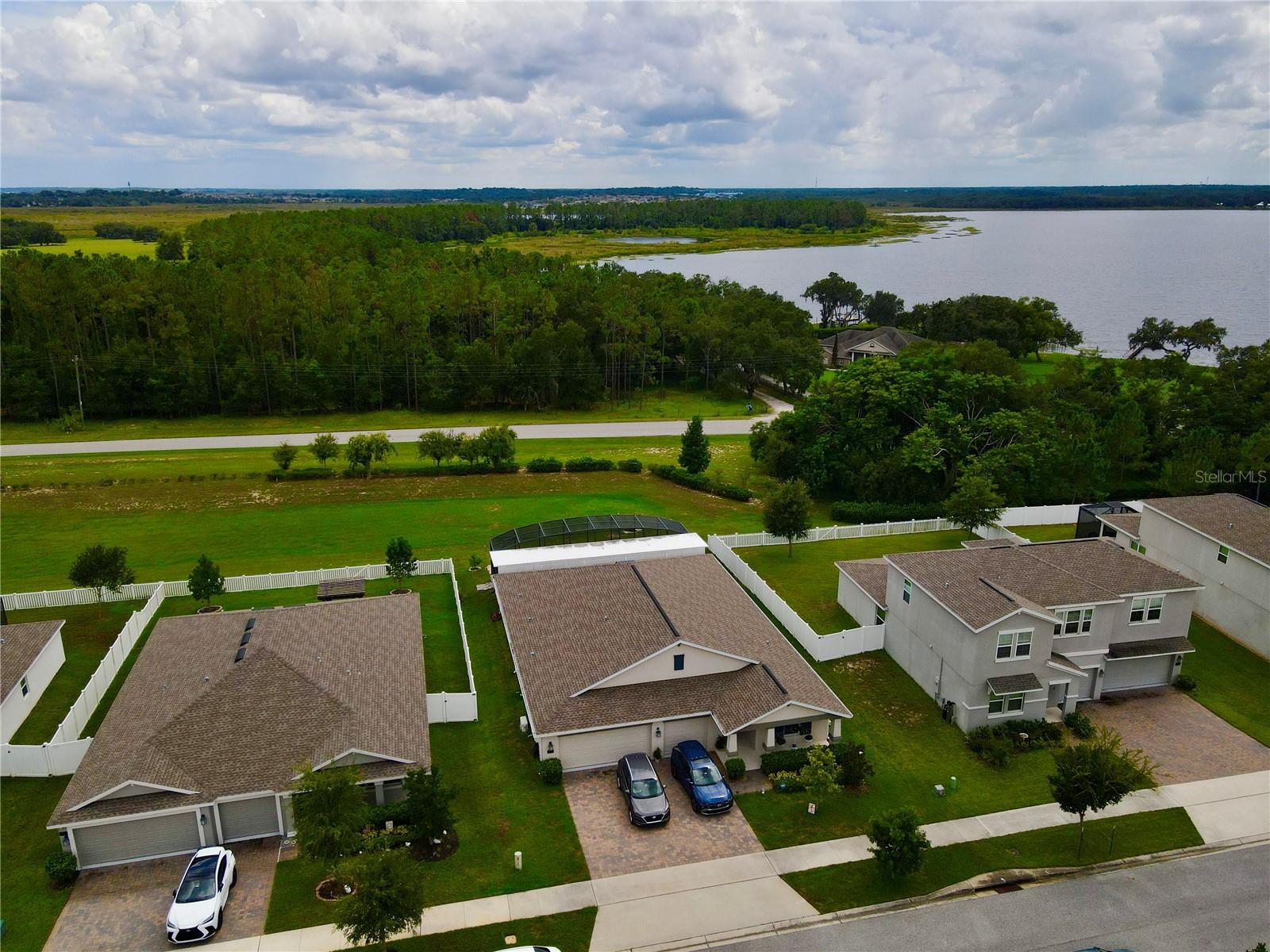 Image 41 of 43 For 71 White Horse Way