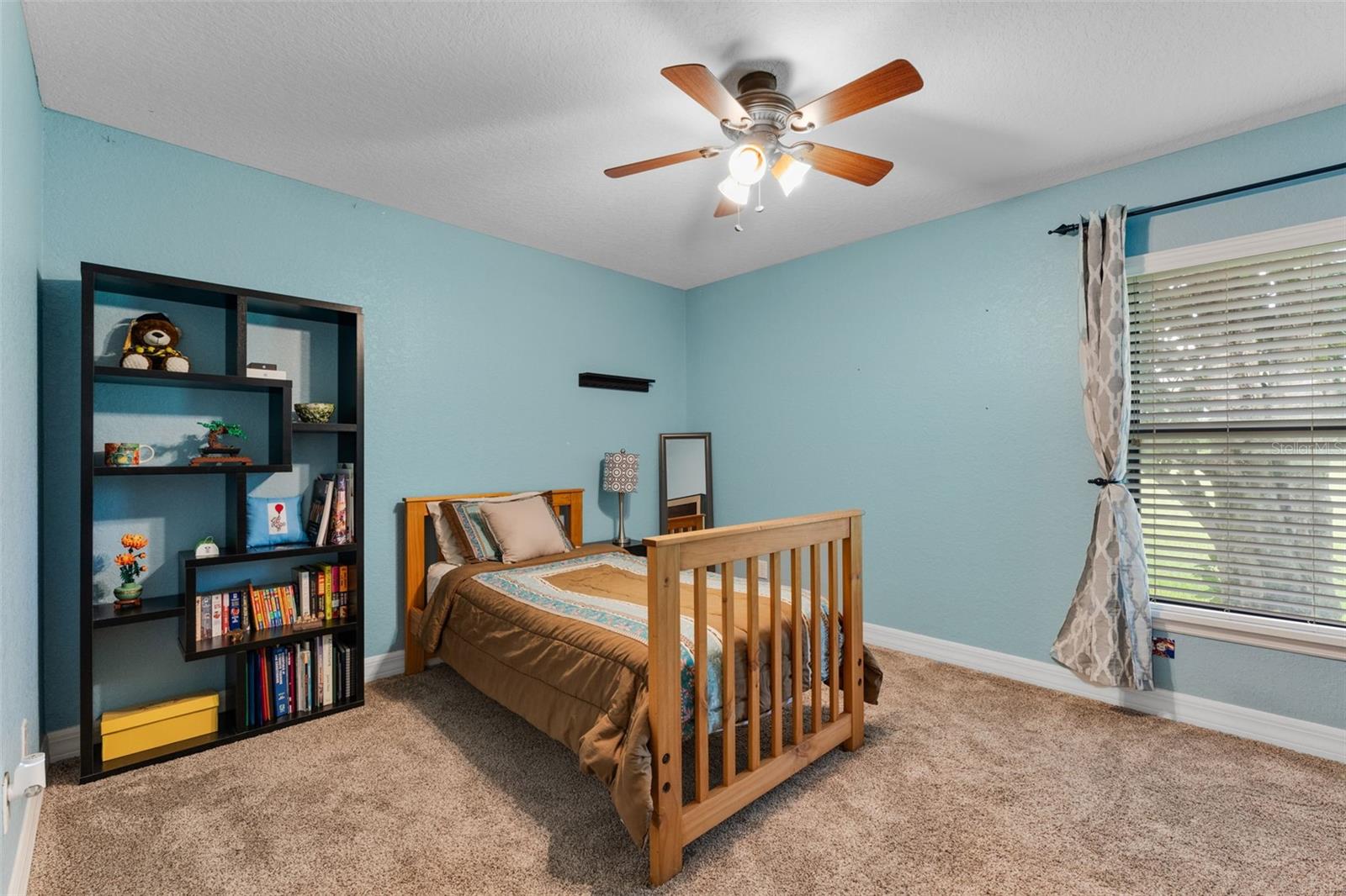 Image 19 of 60 For 12127 Cypress Landing Avenue