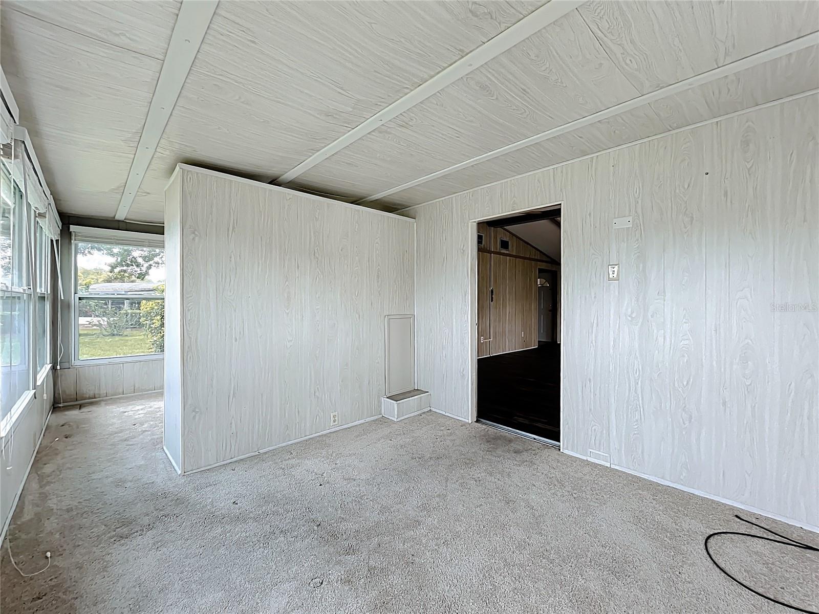 Image 38 of 48 For 1237 Elkhart Circle