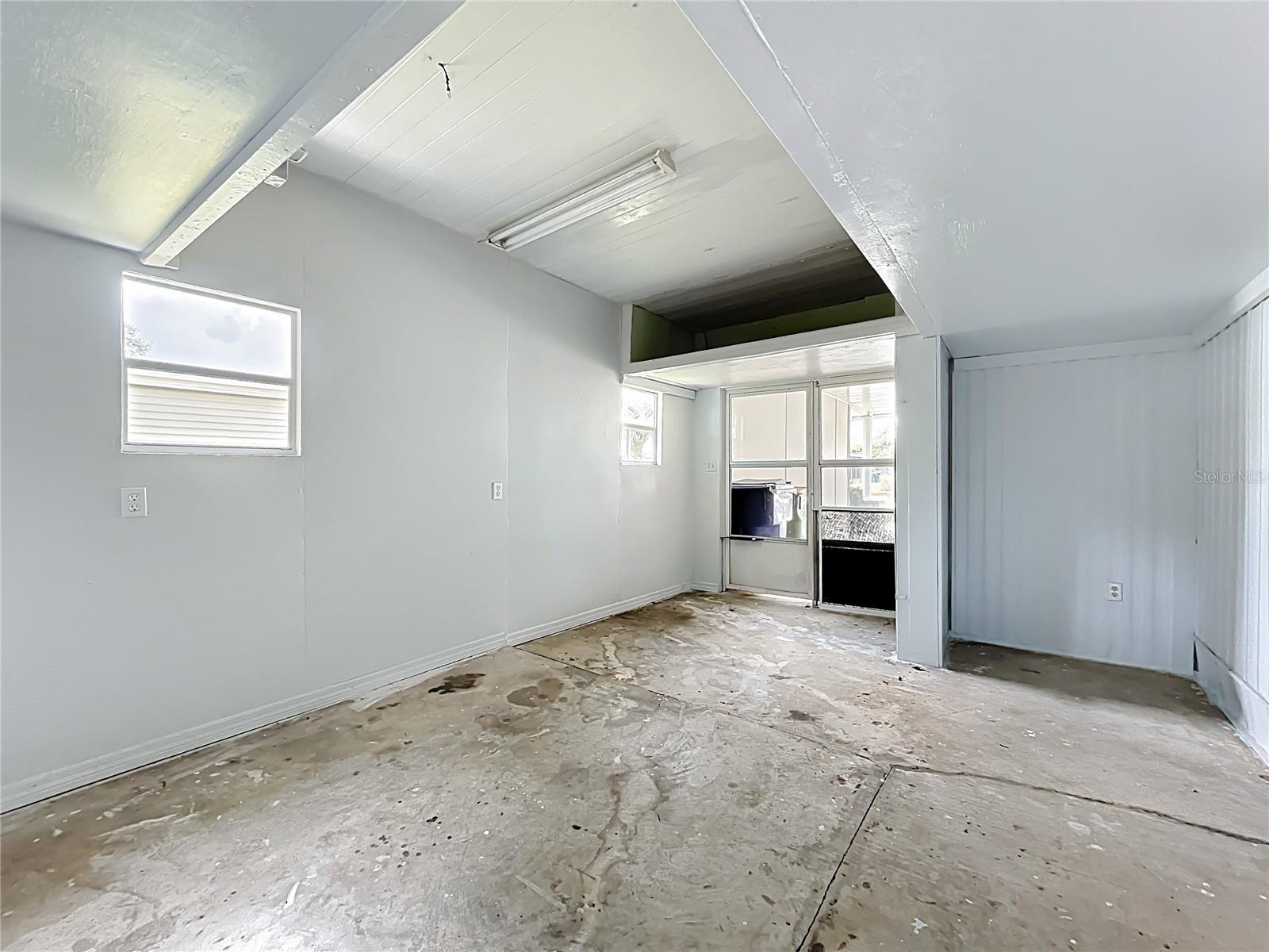 Image 42 of 48 For 1237 Elkhart Circle