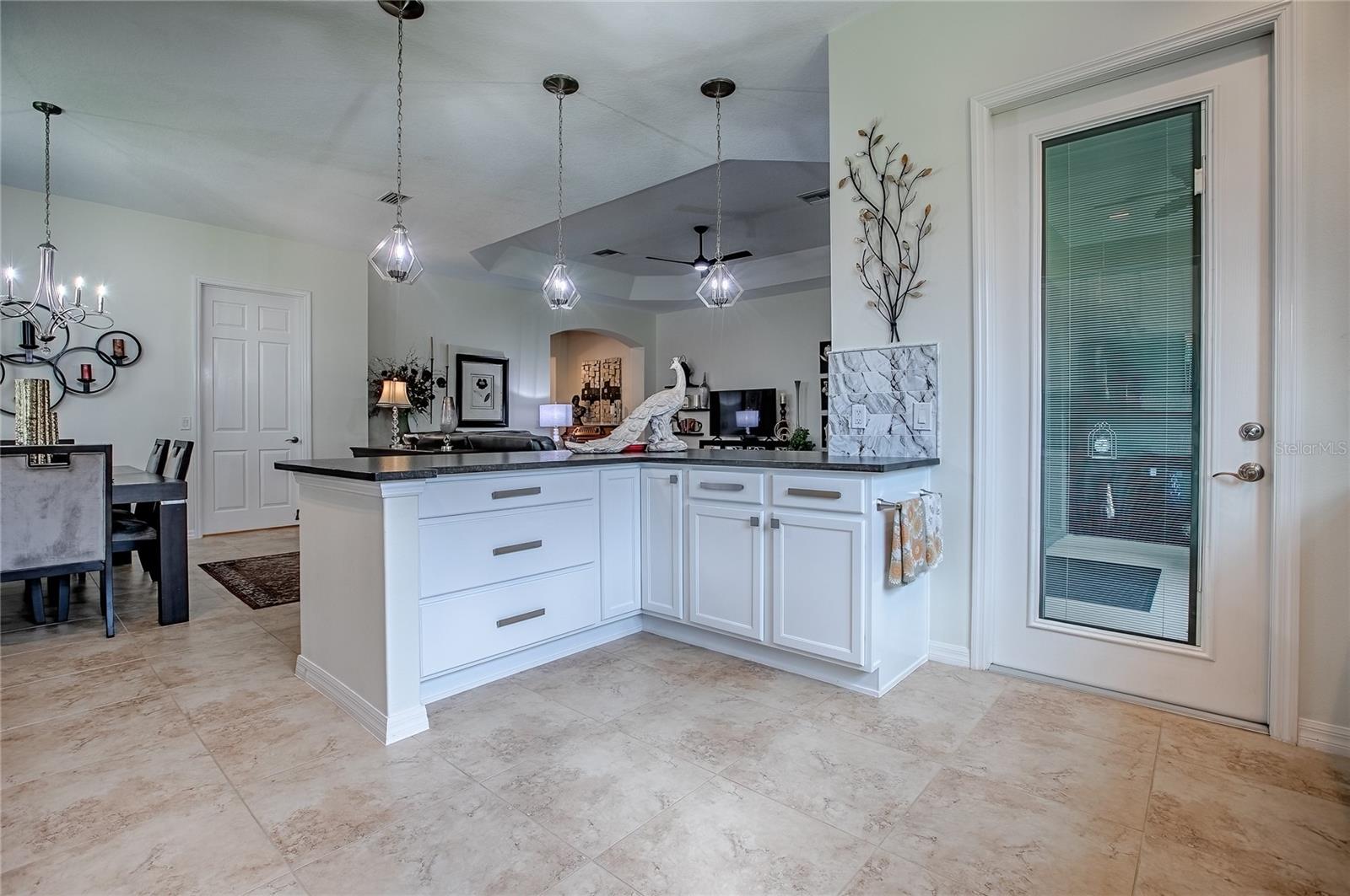 Image 13 of 42 For 11106 Lammer Lane