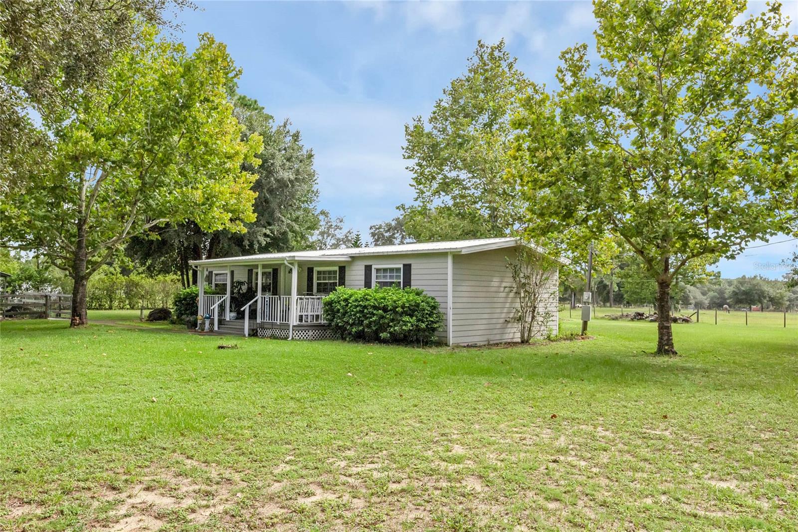 Image 4 of 38 For 14438 Cr 561a