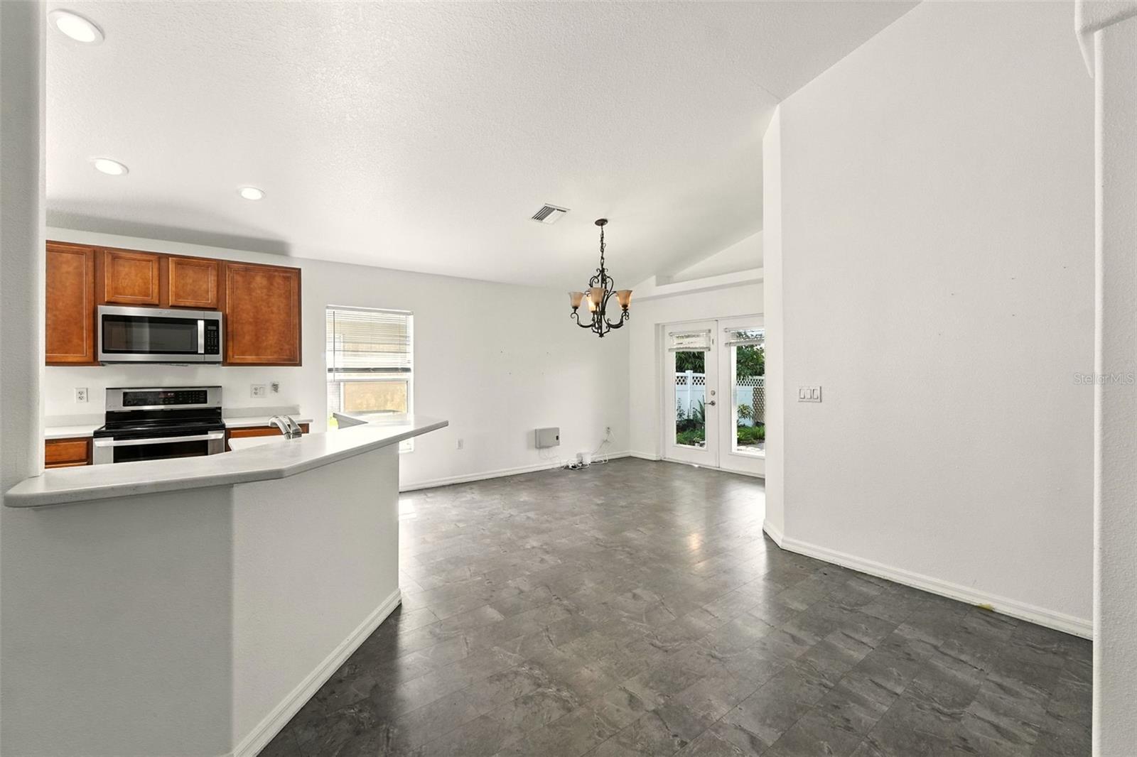 Image 10 of 34 For 10408 Stonepark Drive
