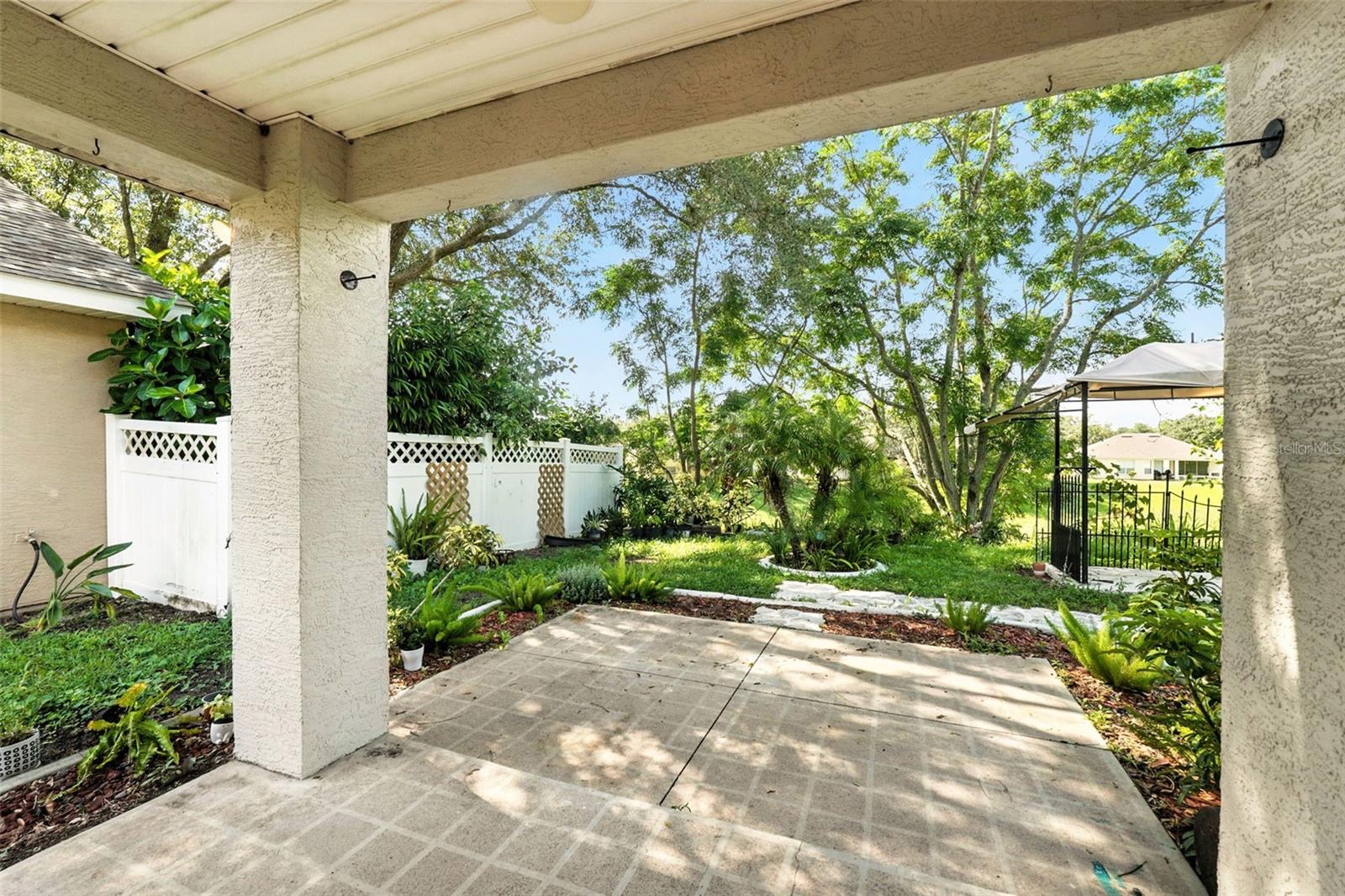 Image 29 of 34 For 10408 Stonepark Drive
