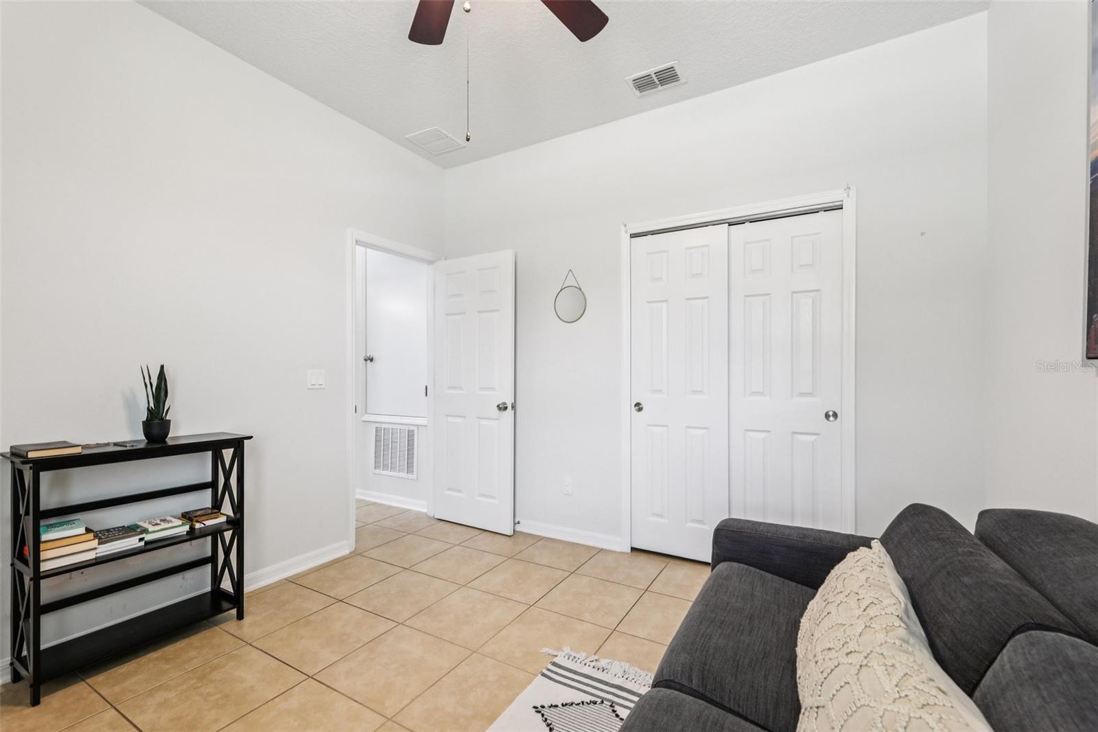 Image 16 of 48 For 3207 Zander Drive