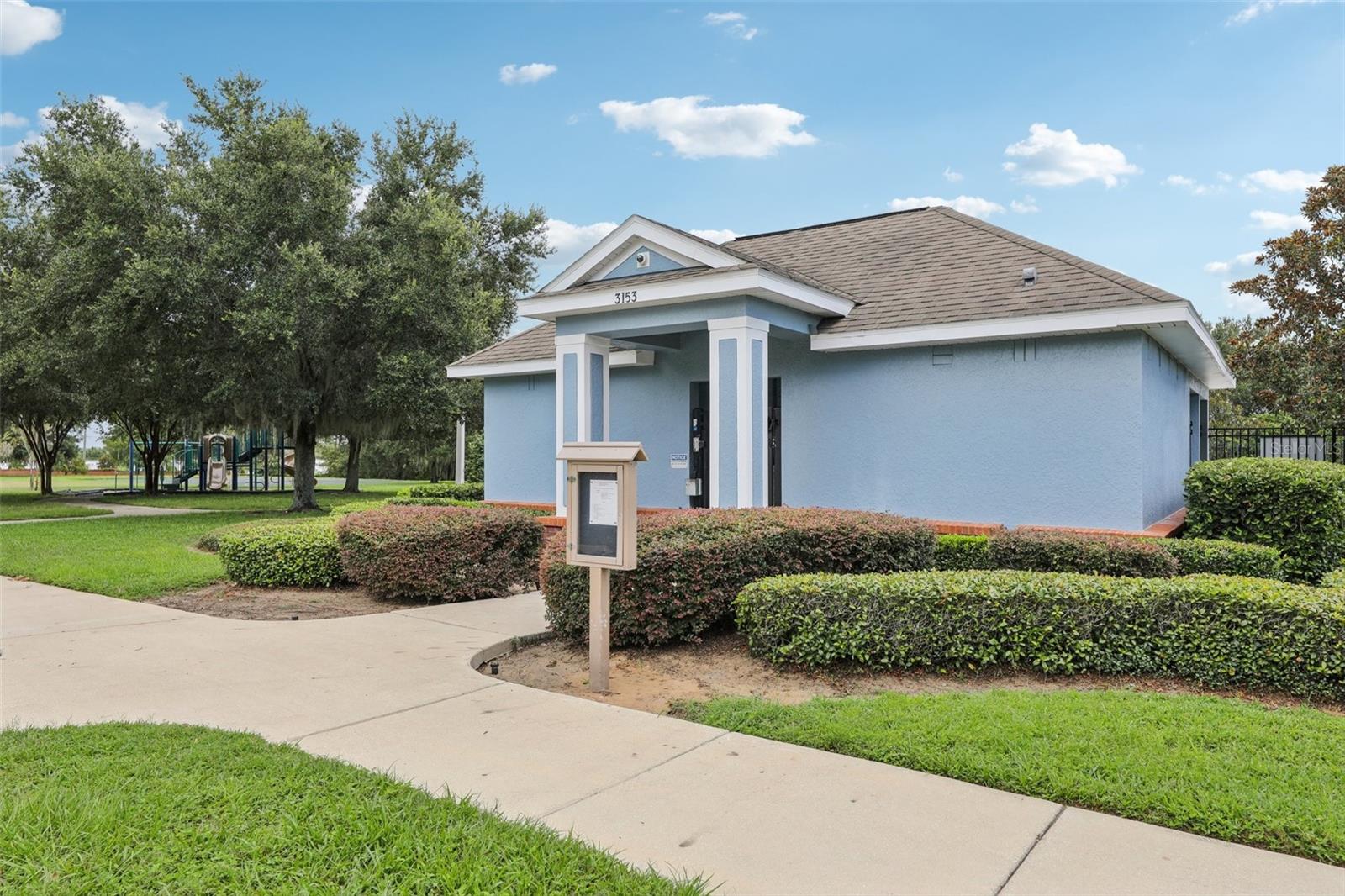 Image 36 of 48 For 3207 Zander Drive