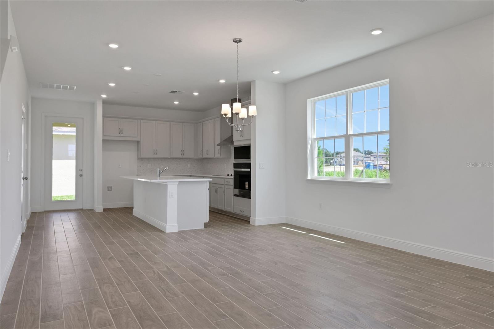 Image 15 of 38 For 5101 Waypointe Boulevard