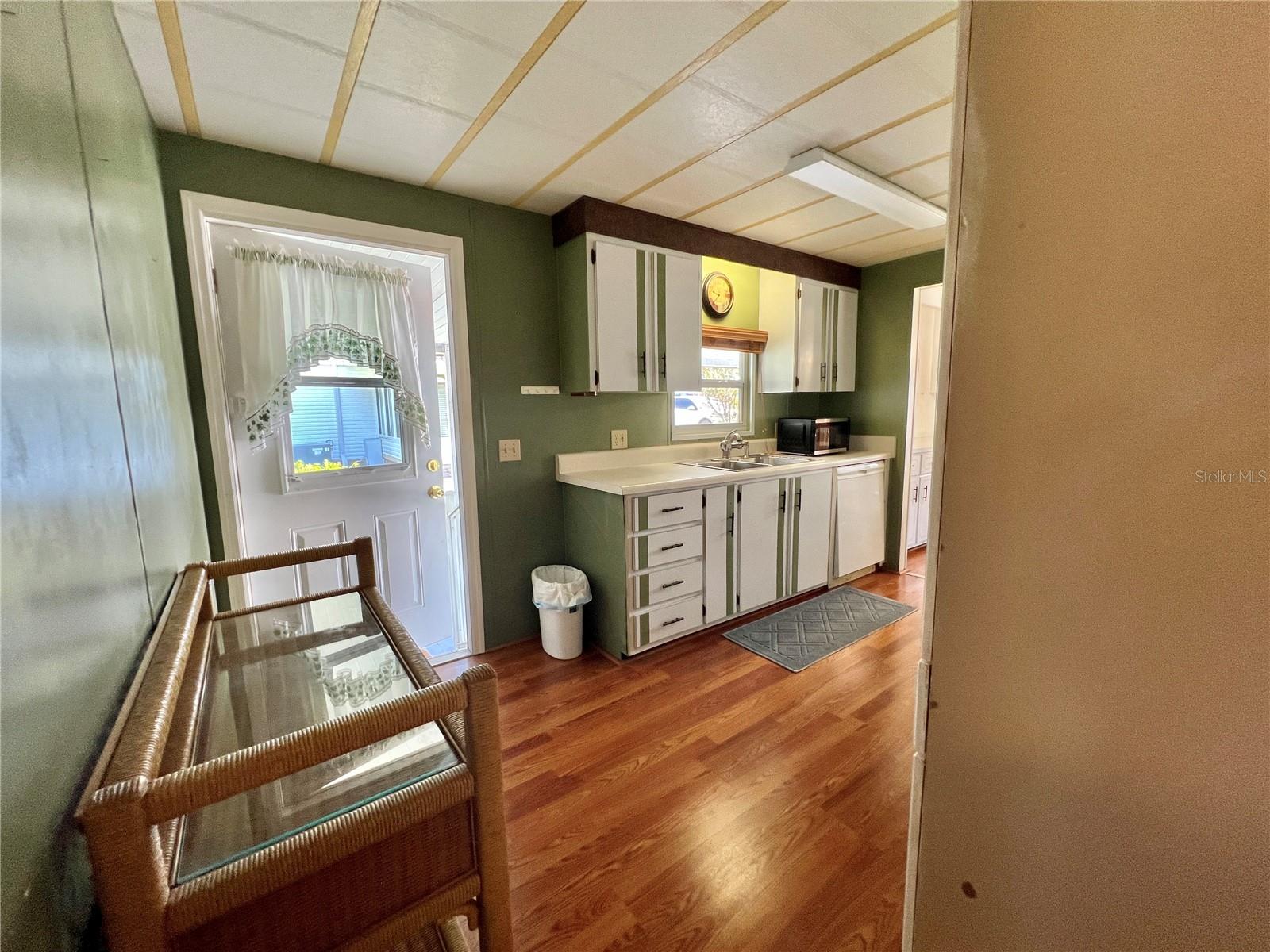 Image 20 of 62 For 203 Aspen Circle