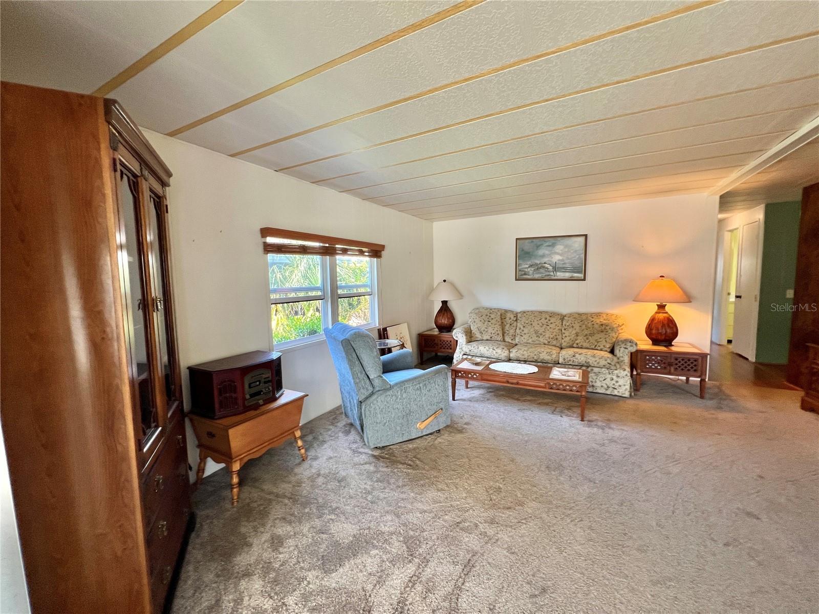 Image 25 of 62 For 203 Aspen Circle
