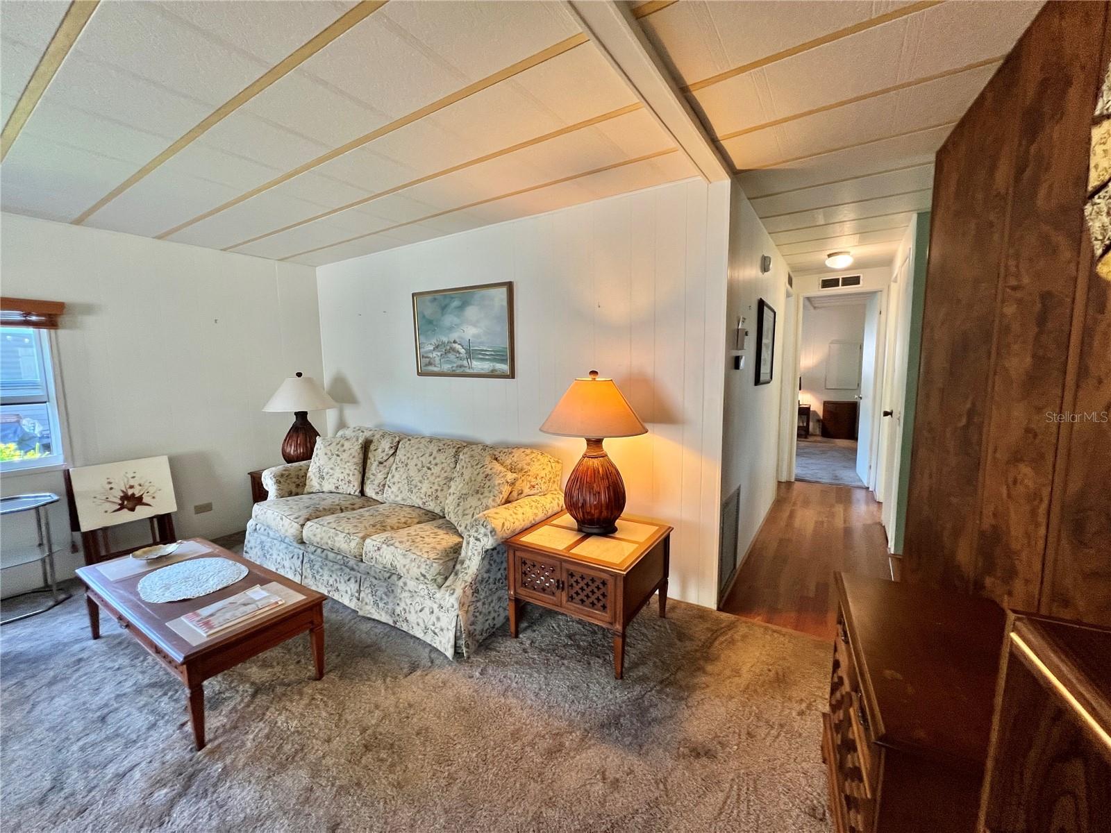 Image 33 of 62 For 203 Aspen Circle