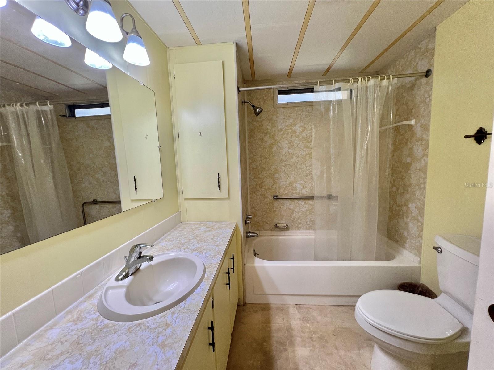 Image 45 of 62 For 203 Aspen Circle