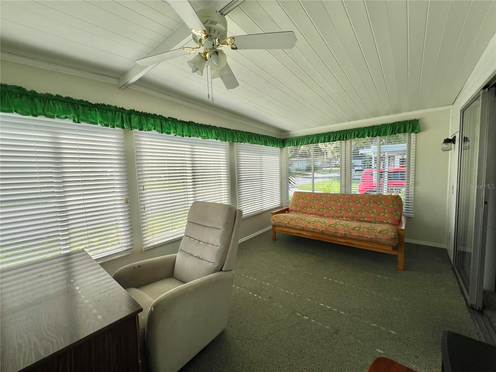 Image 5 of 62 For 203 Aspen Circle