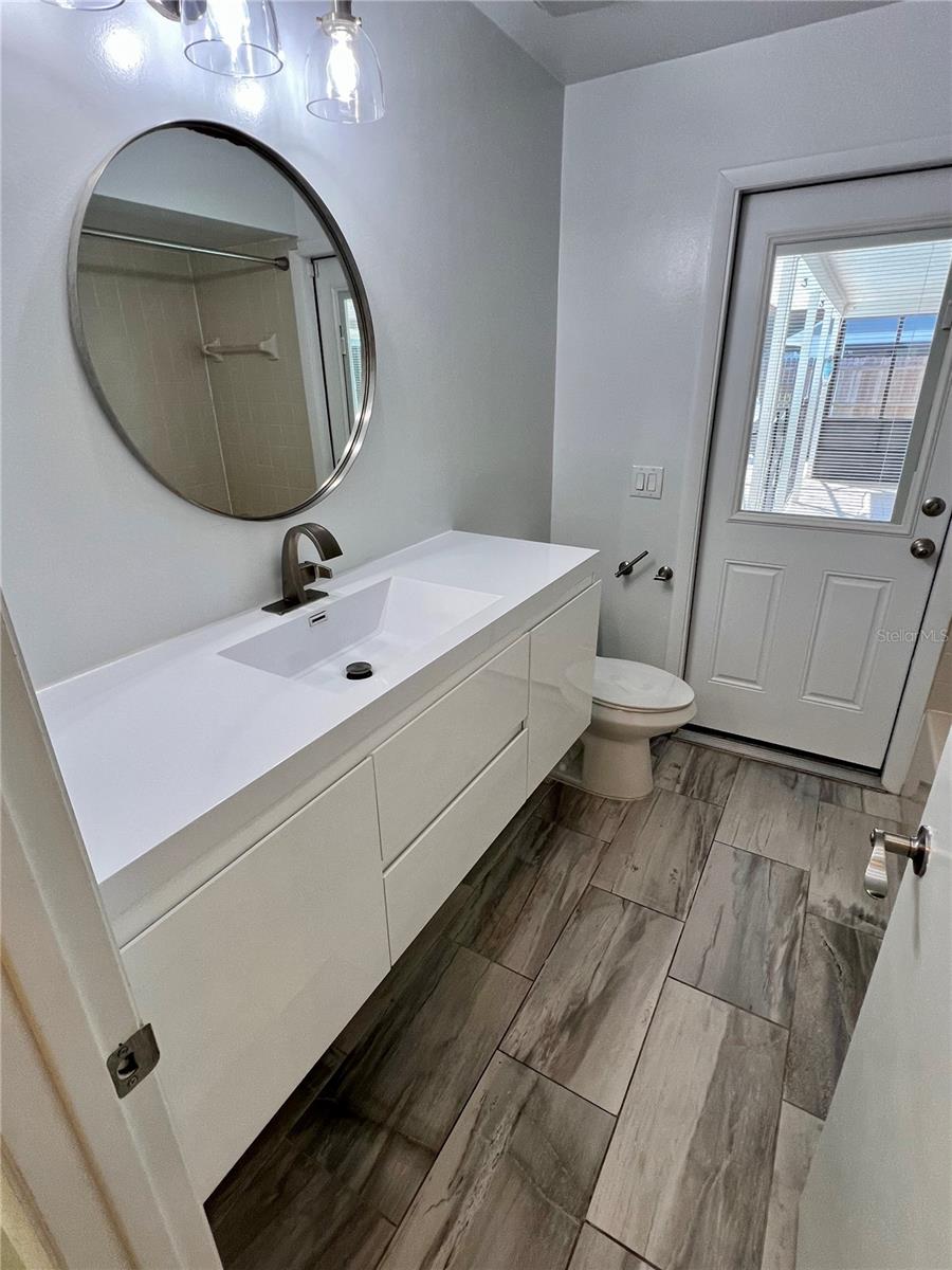 Image 10 of 21 For 117 Ridgecrest Drive
