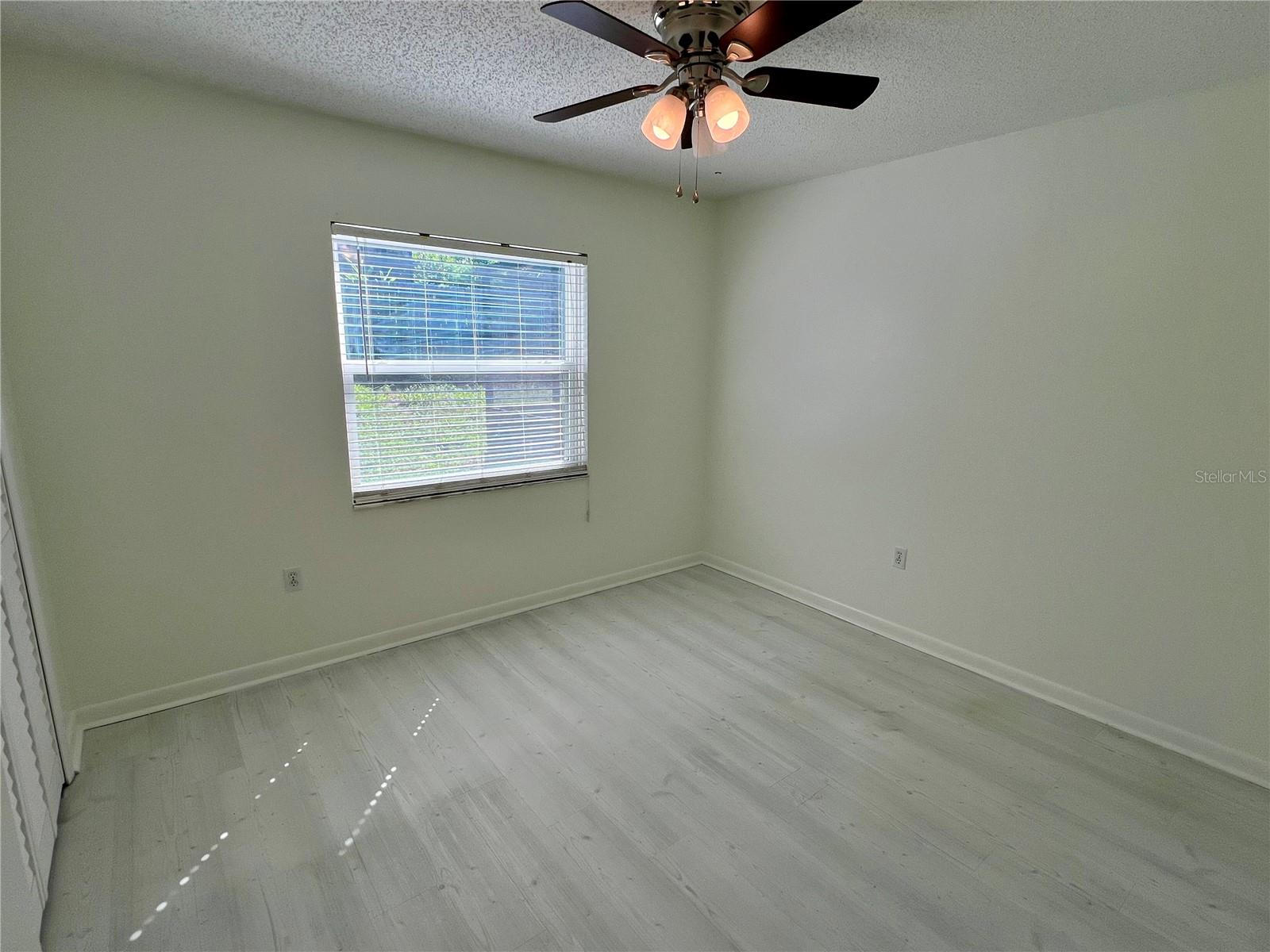 Image 9 of 21 For 117 Ridgecrest Drive