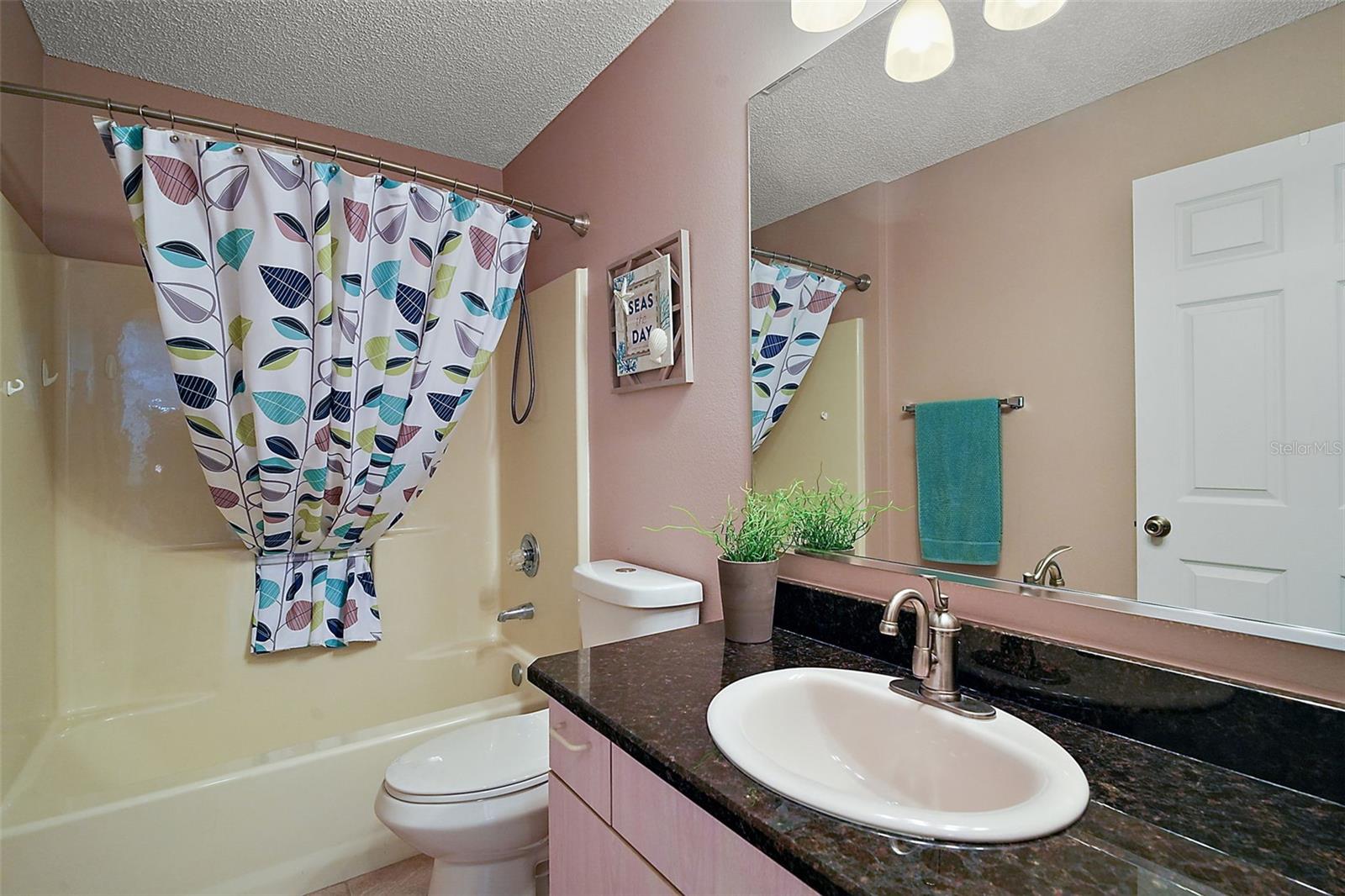 Image 22 of 30 For 724 Dumas Street