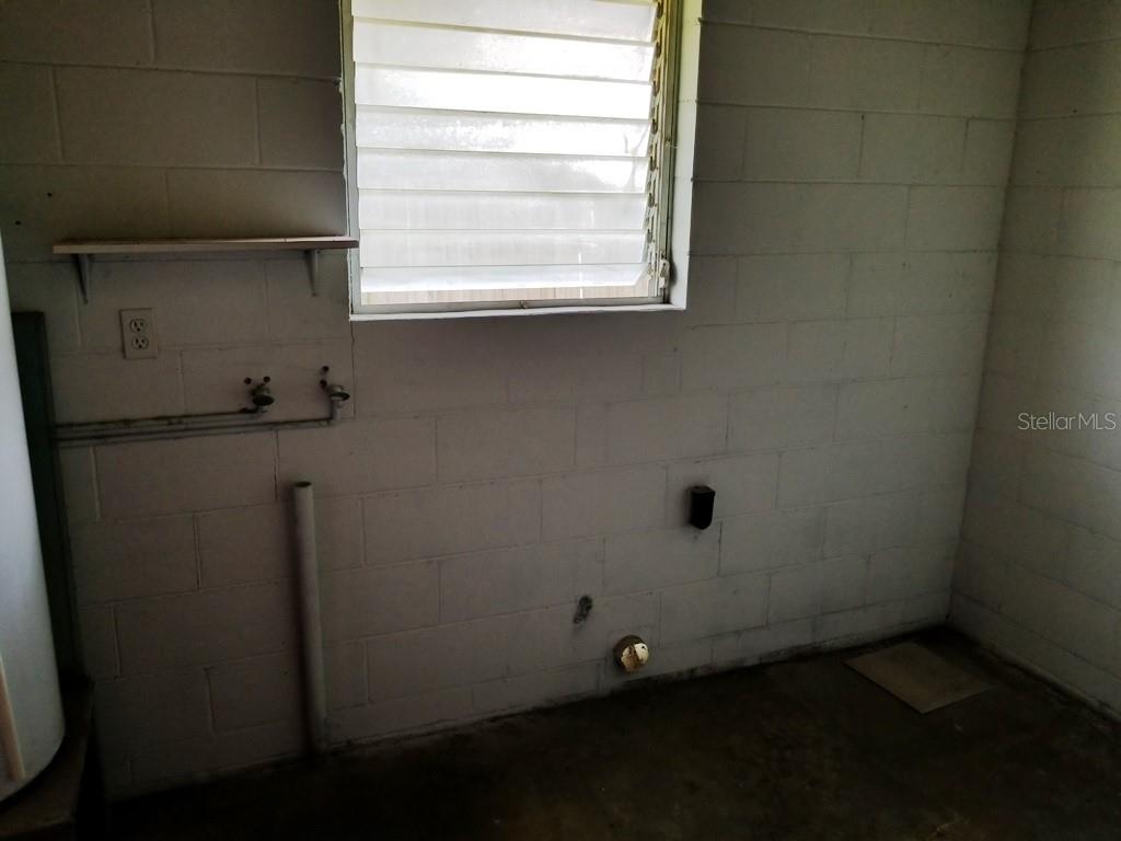 Image 11 of 18 For 1198 Sherman Avenue