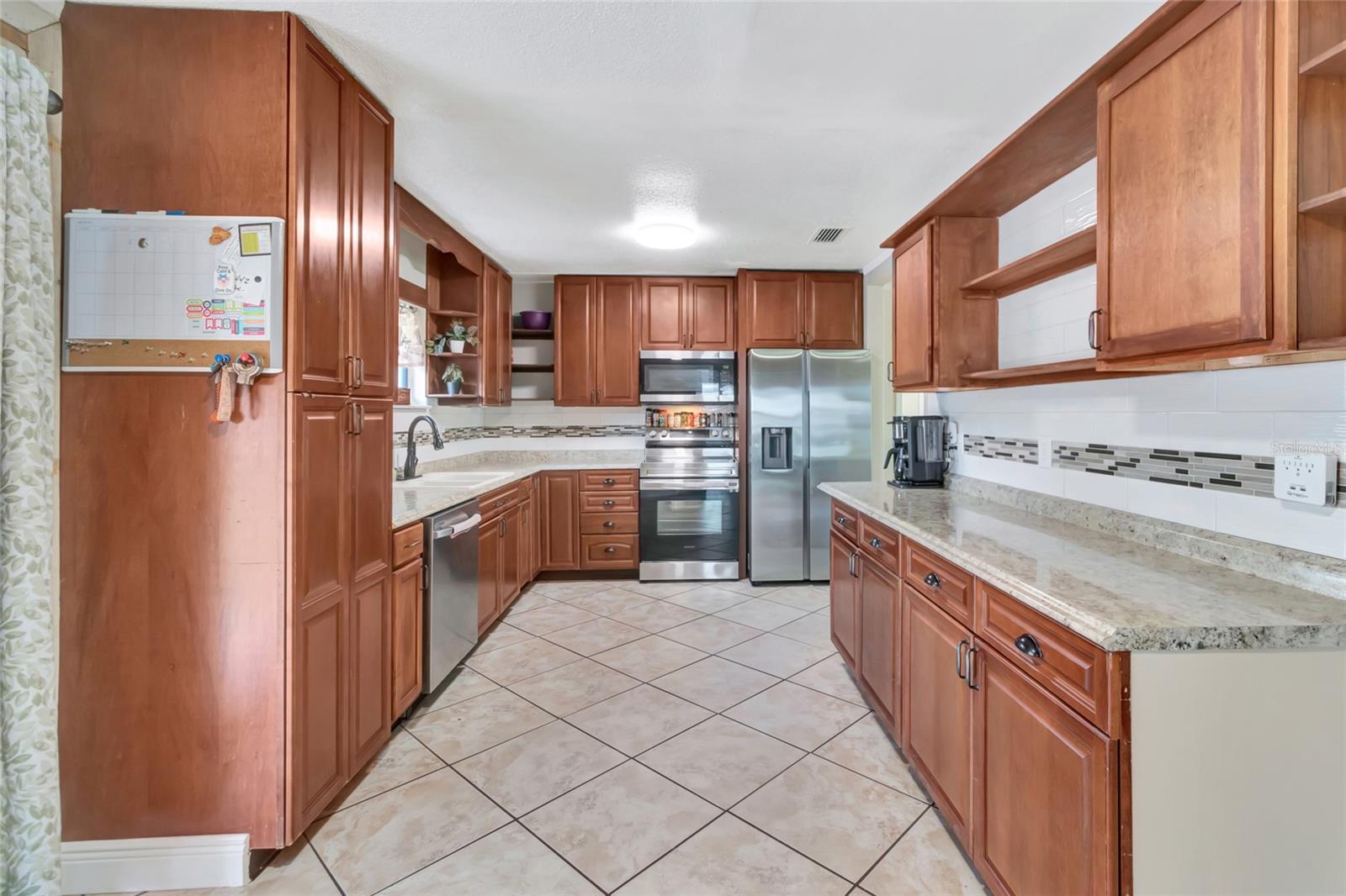 Image 14 of 29 For 4723 Oak Street