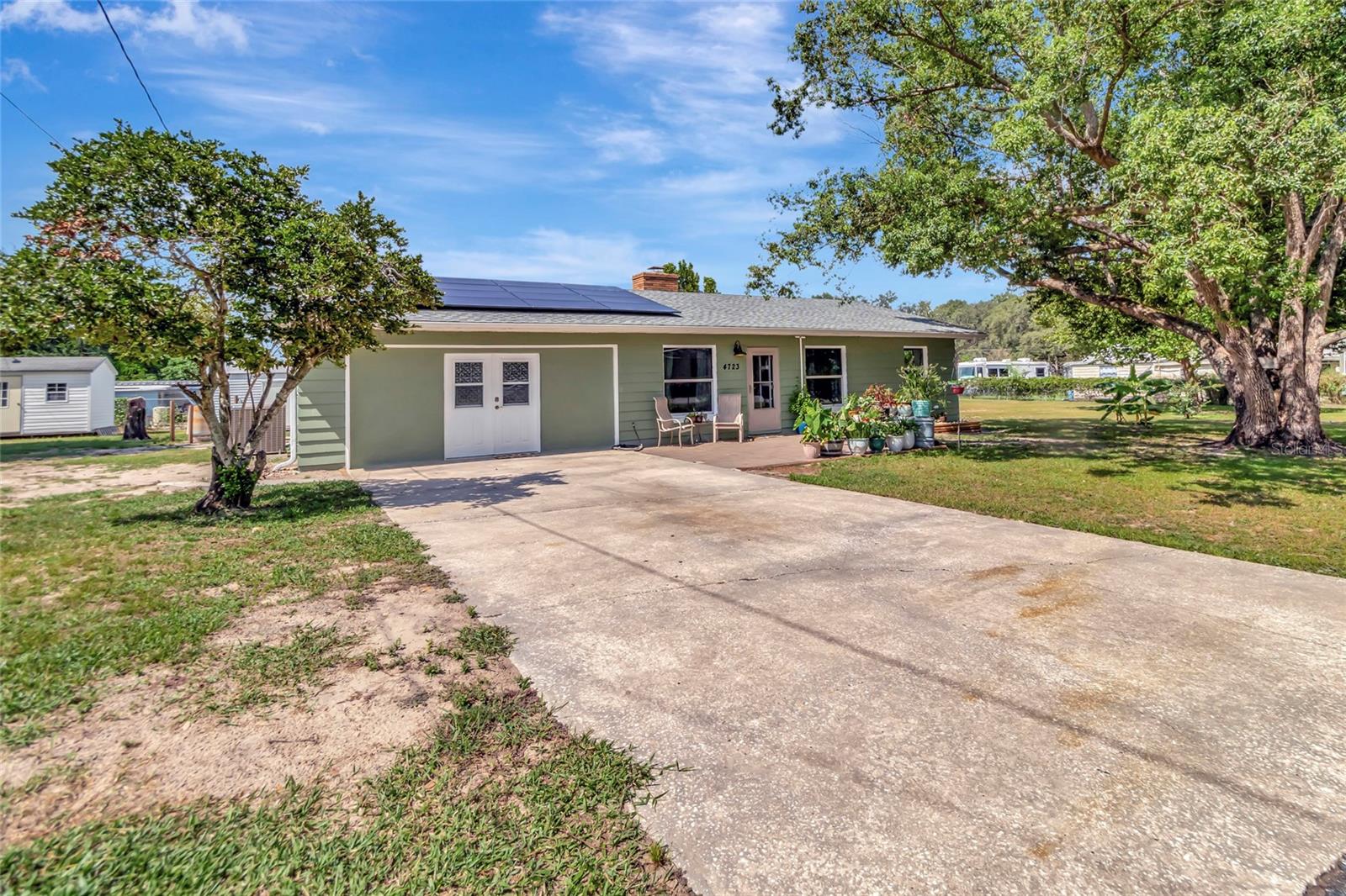 Image 2 of 29 For 4723 Oak Street