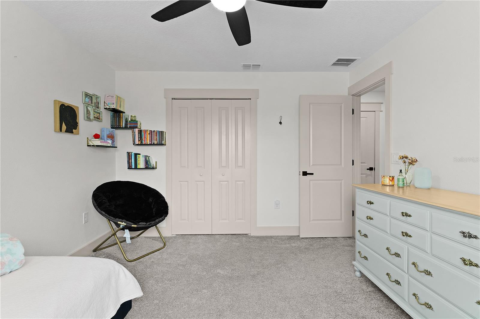 Image 19 of 57 For 5693 Alenlon Way
