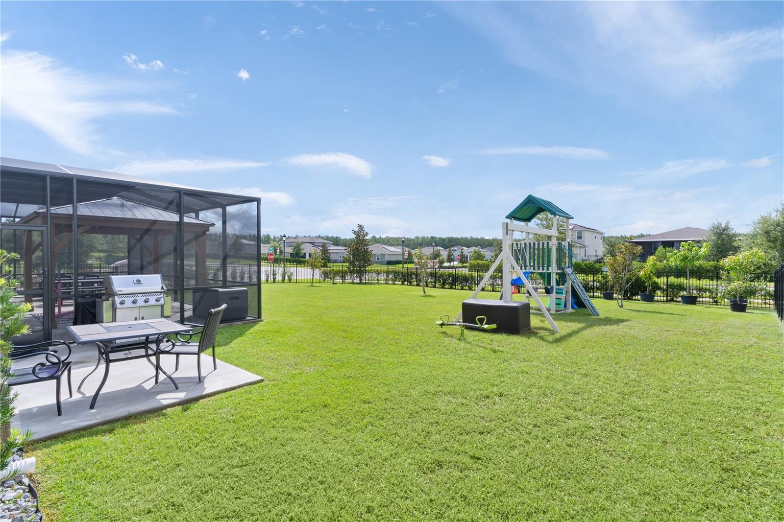 Image 41 of 57 For 5693 Alenlon Way