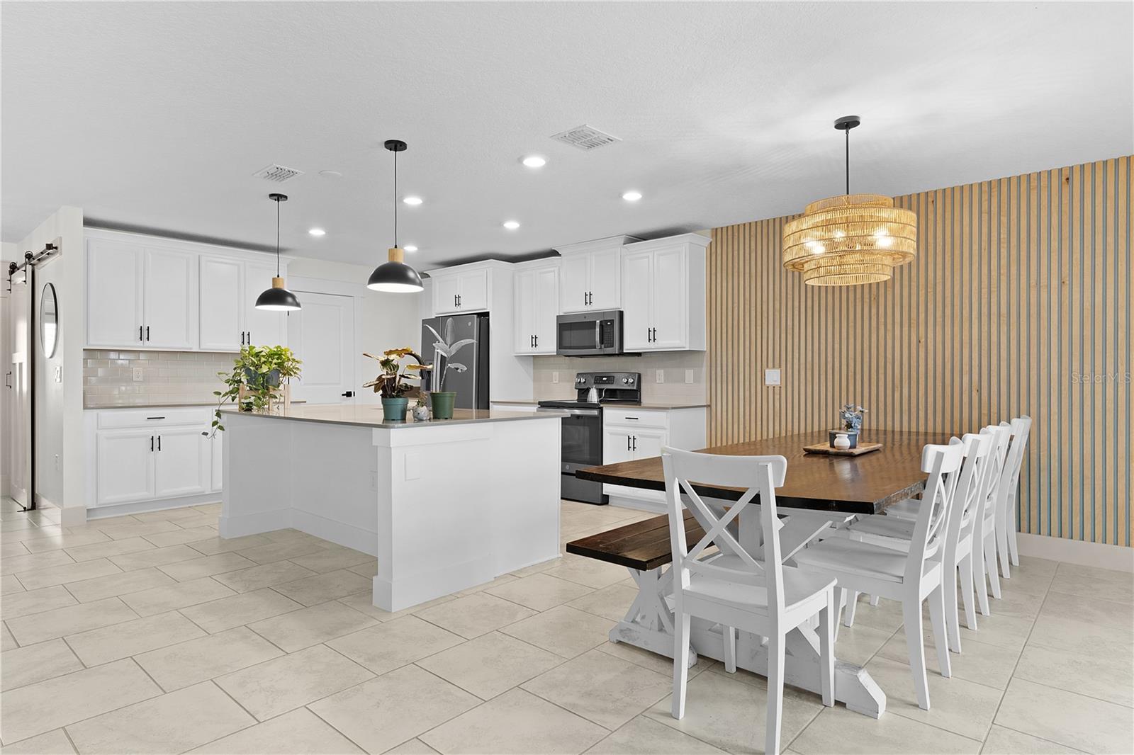 Image 7 of 57 For 5693 Alenlon Way