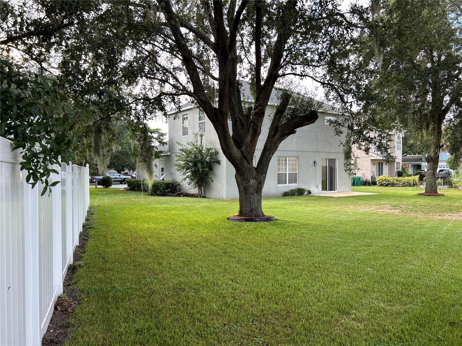 Image 51 of 52 For 413 Split Oak Court