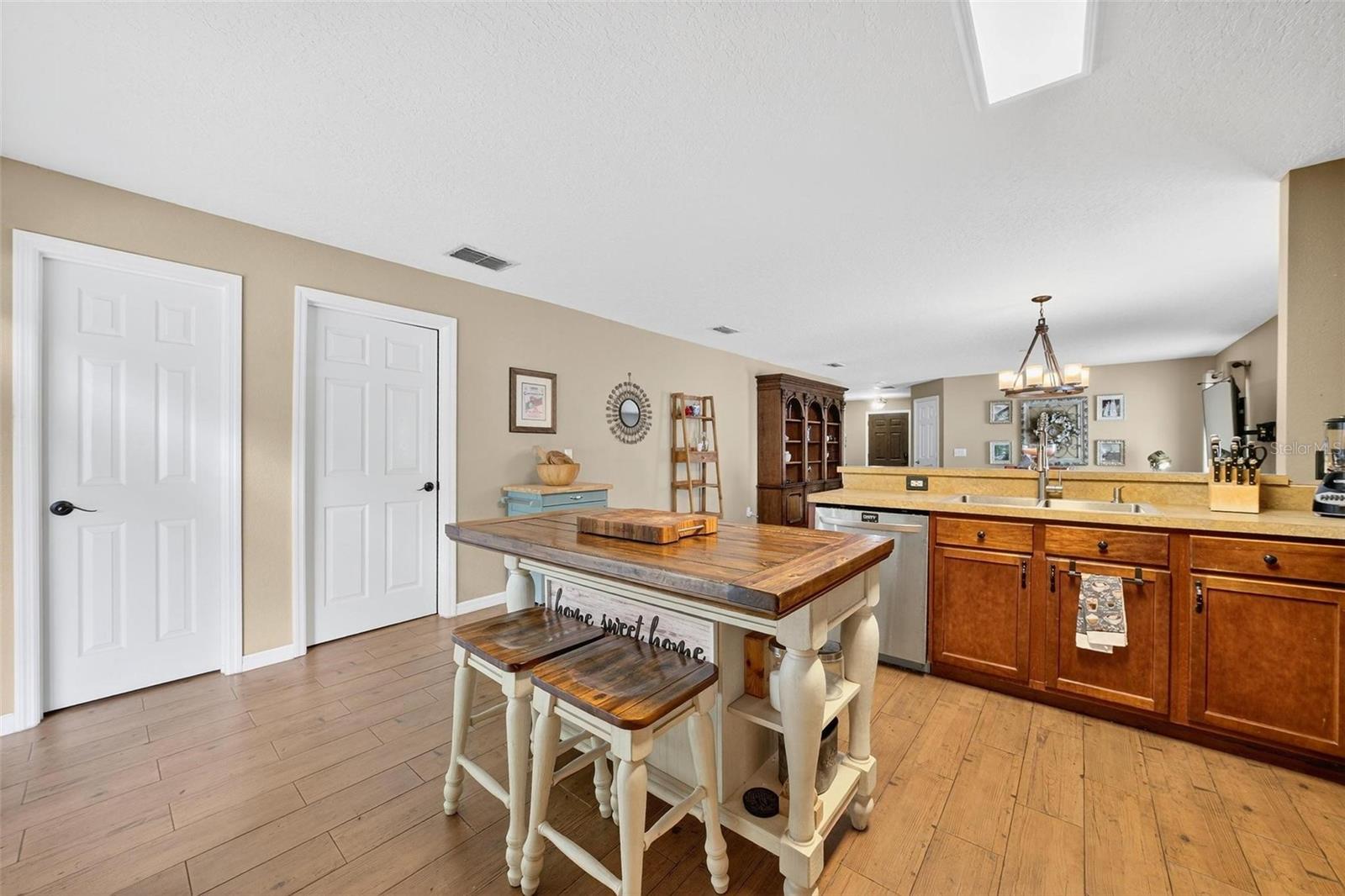 Image 10 of 56 For 520 Windrose Drive
