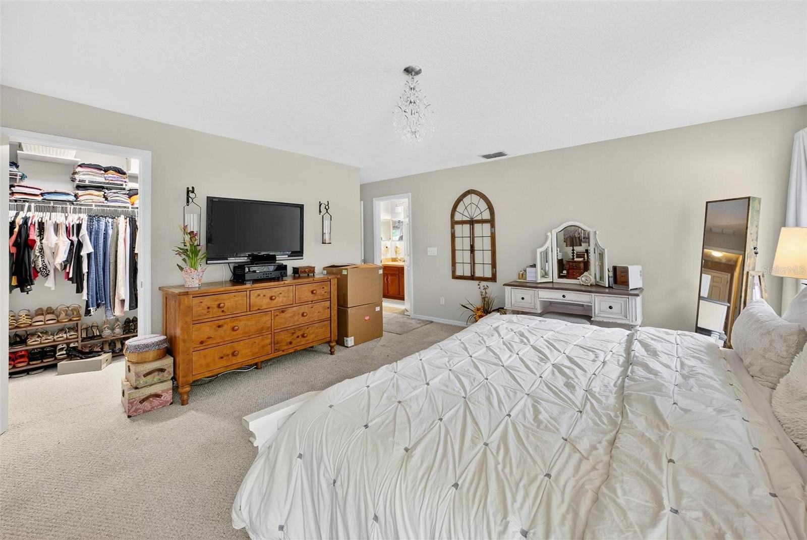 Image 36 of 56 For 520 Windrose Drive