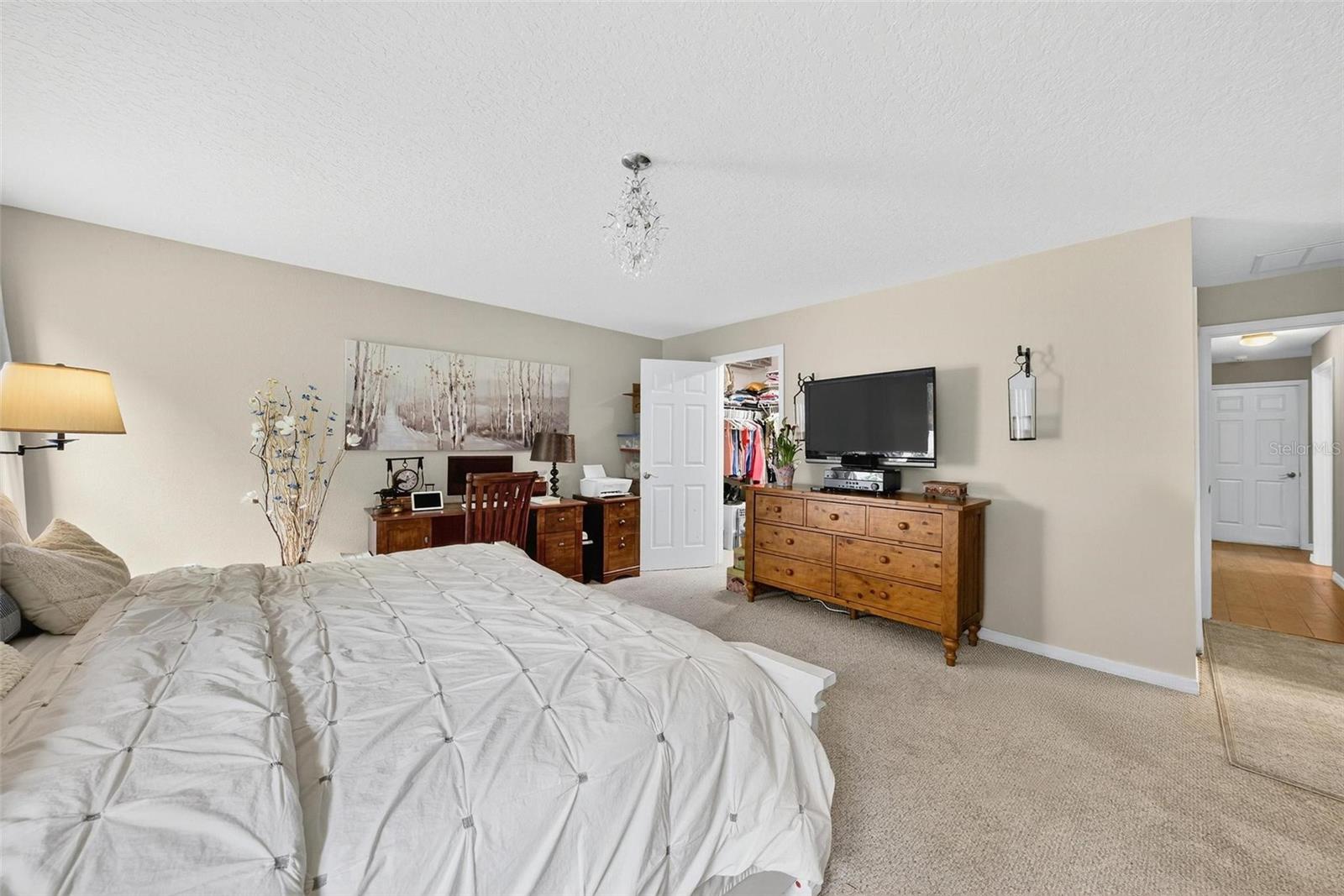 Image 39 of 56 For 520 Windrose Drive