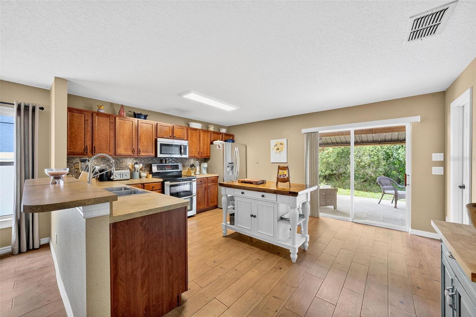 Image 8 of 56 For 520 Windrose Drive