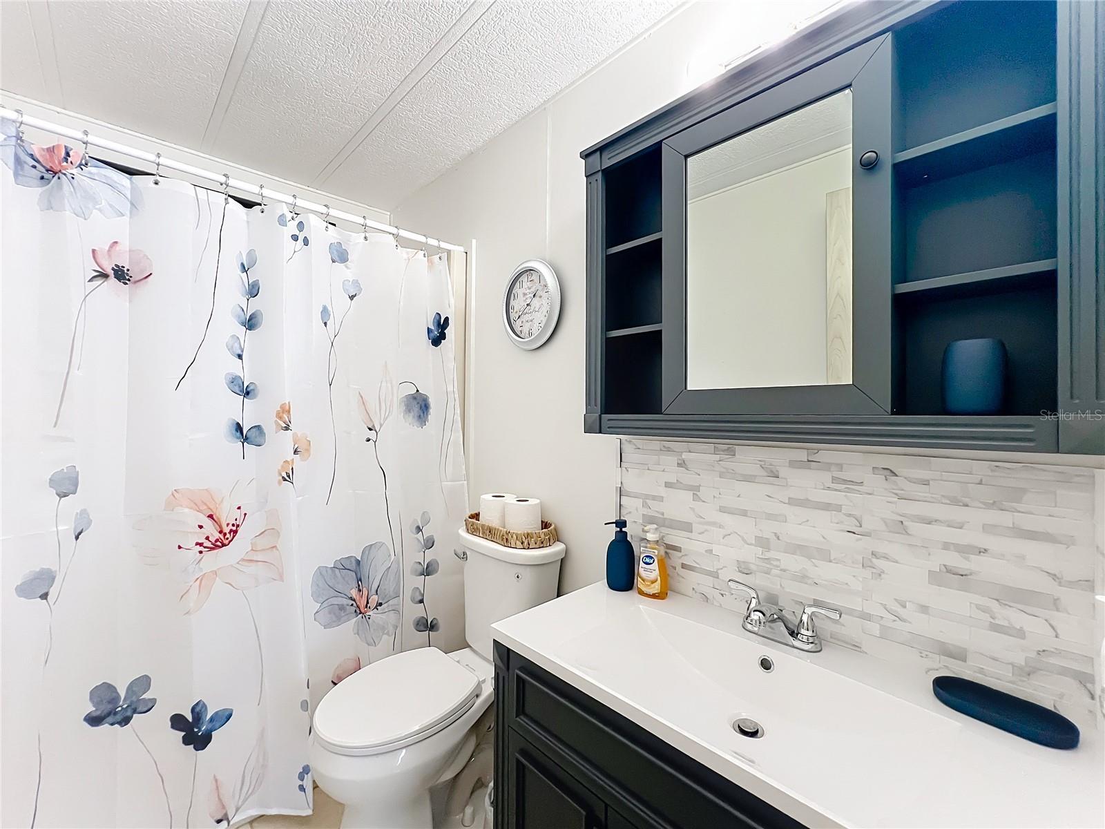 Image 24 of 34 For 708 Coachman Drive