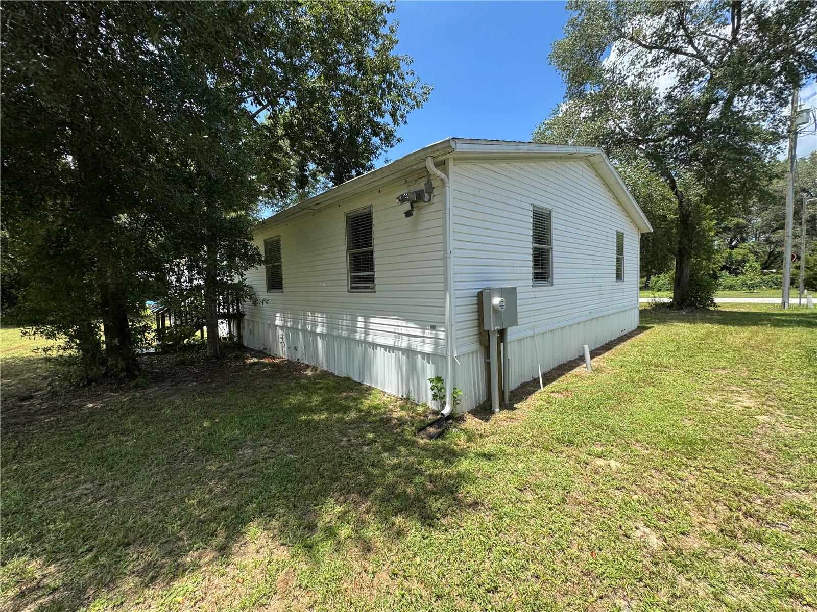 Image 23 of 24 For 18384 54th Street